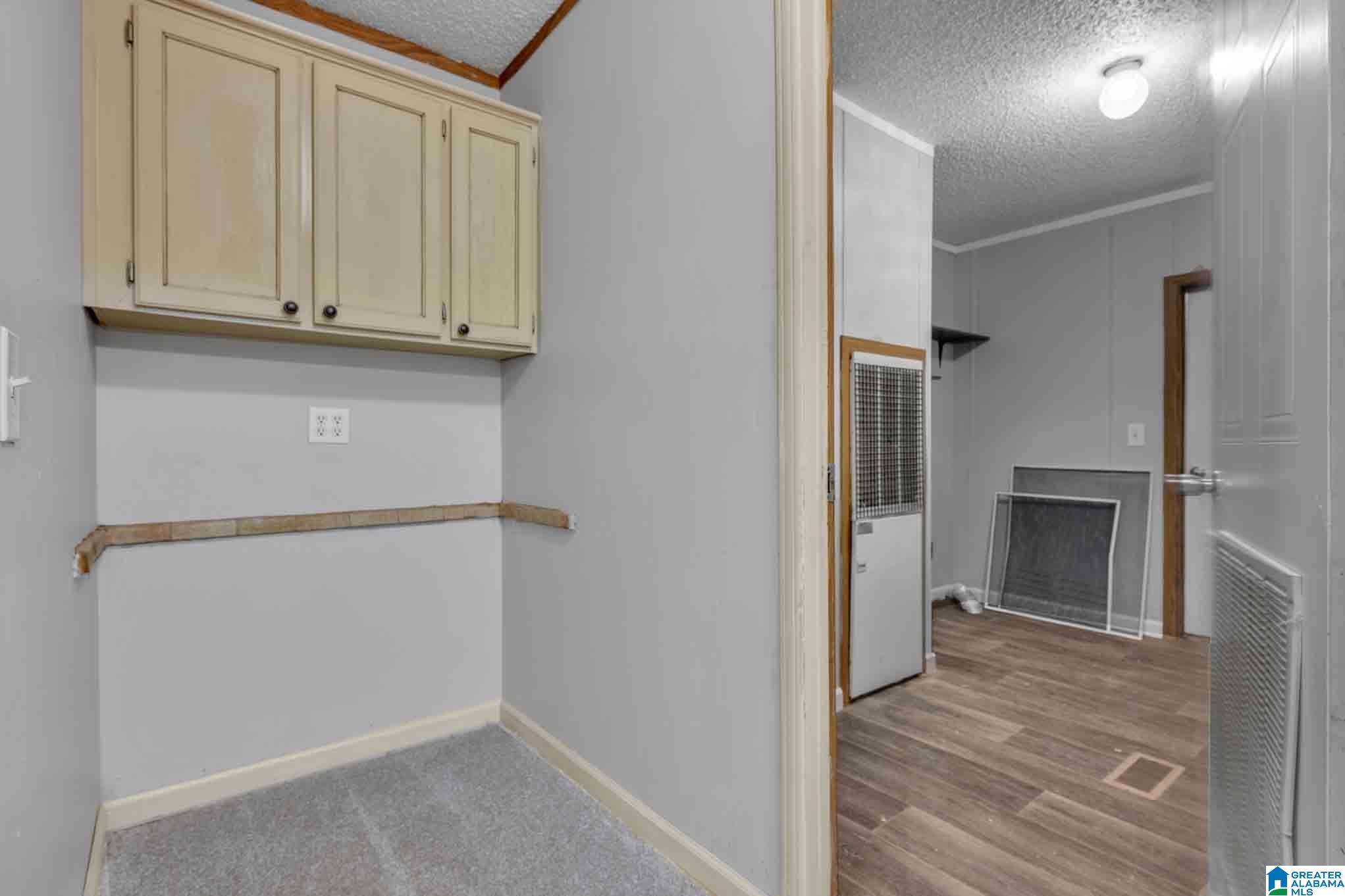 275 OAK HILL CIRCLE