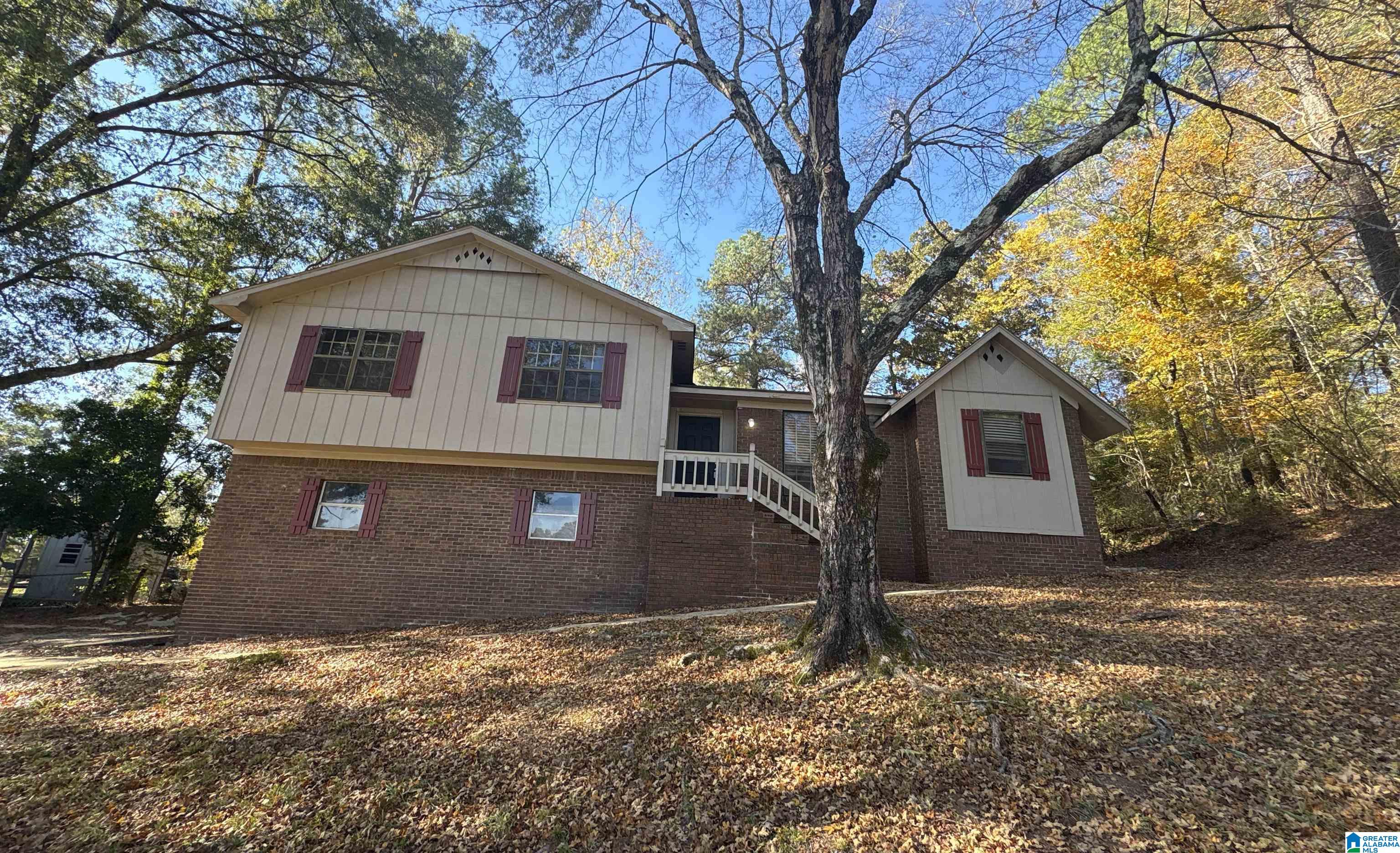 Photo 1 of 10 — 434 HILLSIDE ROAD, BESSEMER, AL 35020