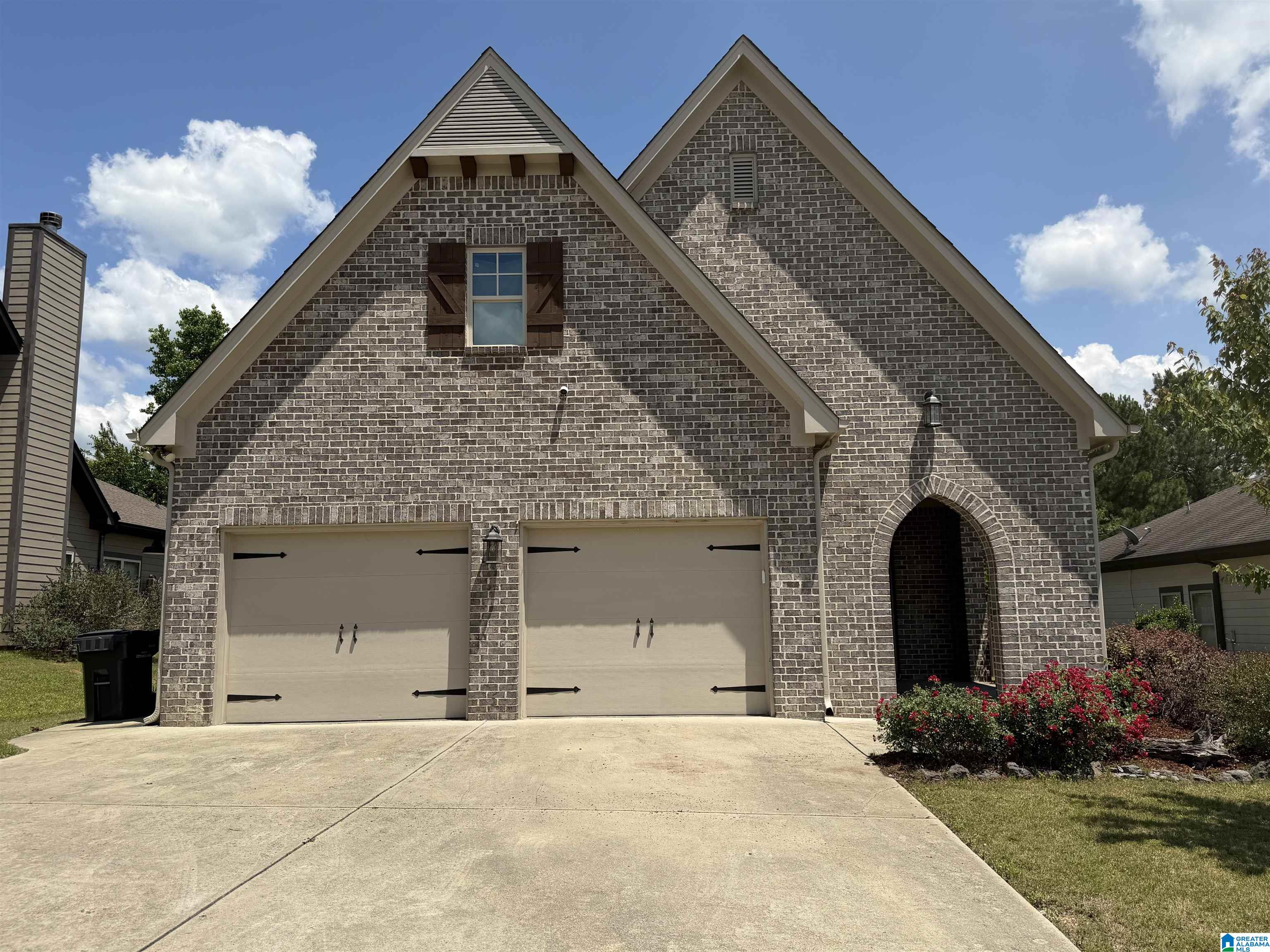 1097 GARNET DRIVE