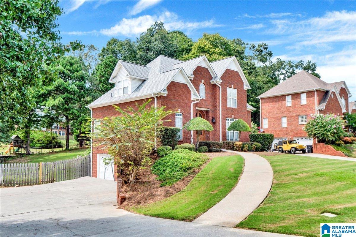 165 CLUSTER SPRINGS CIRCLE