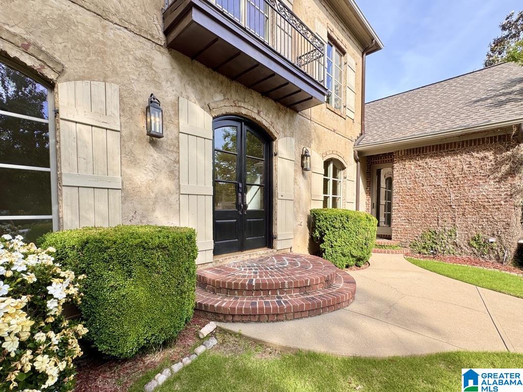 920 TRINITY COURT