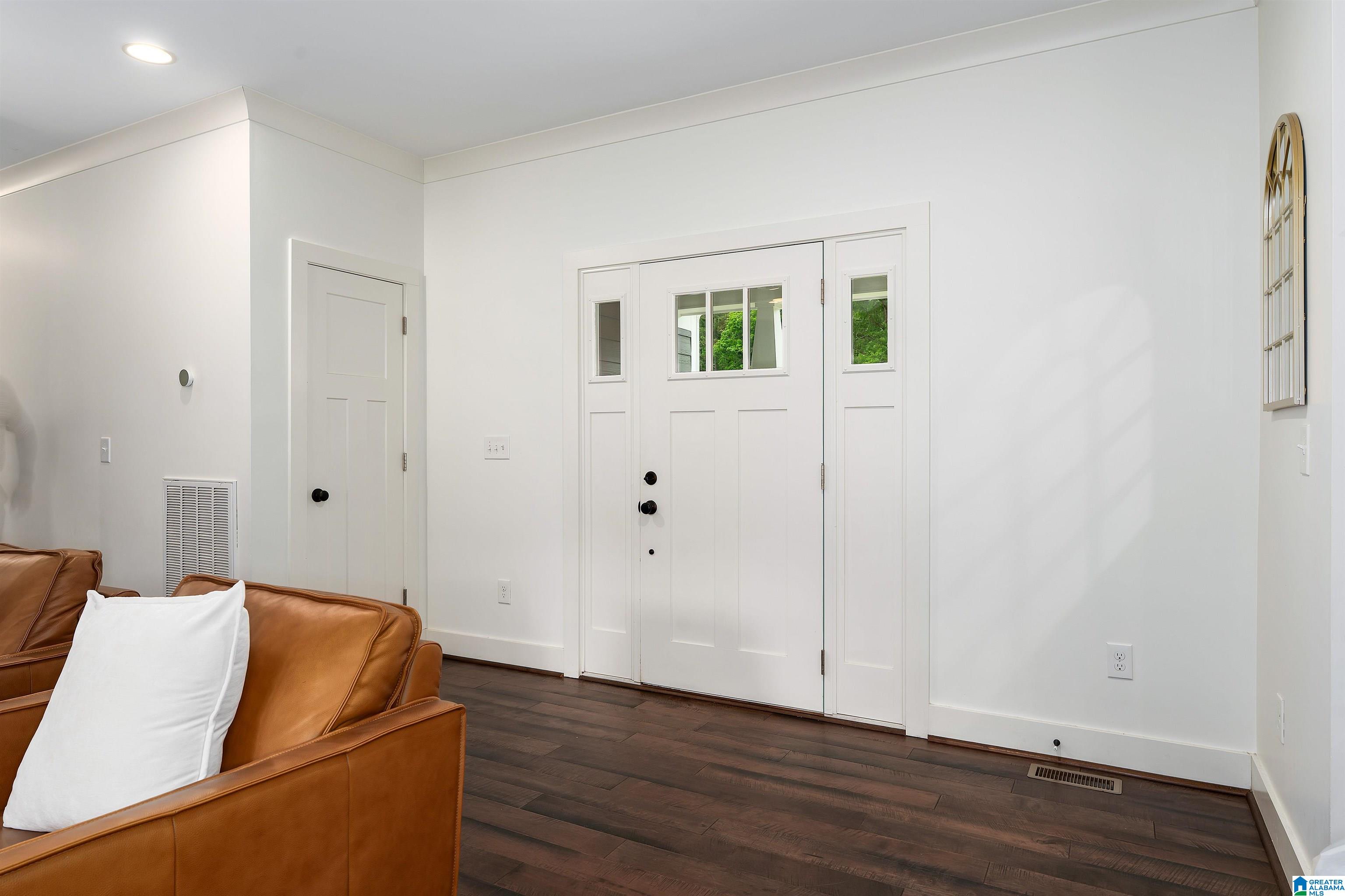325 SMITHFIELD LANE