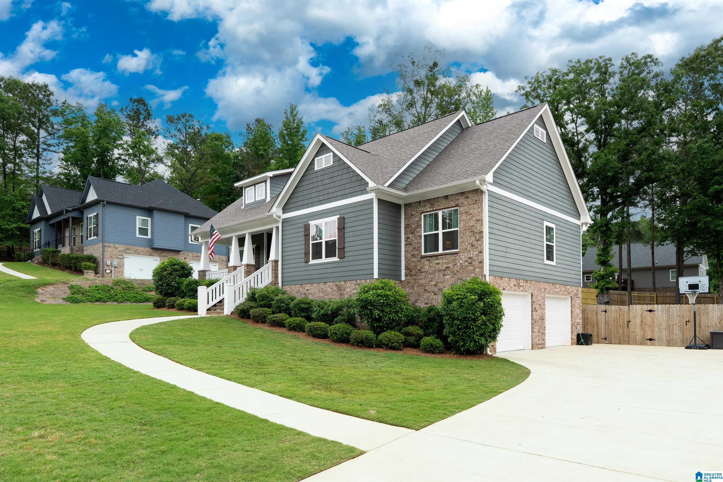 325 SMITHFIELD LANE