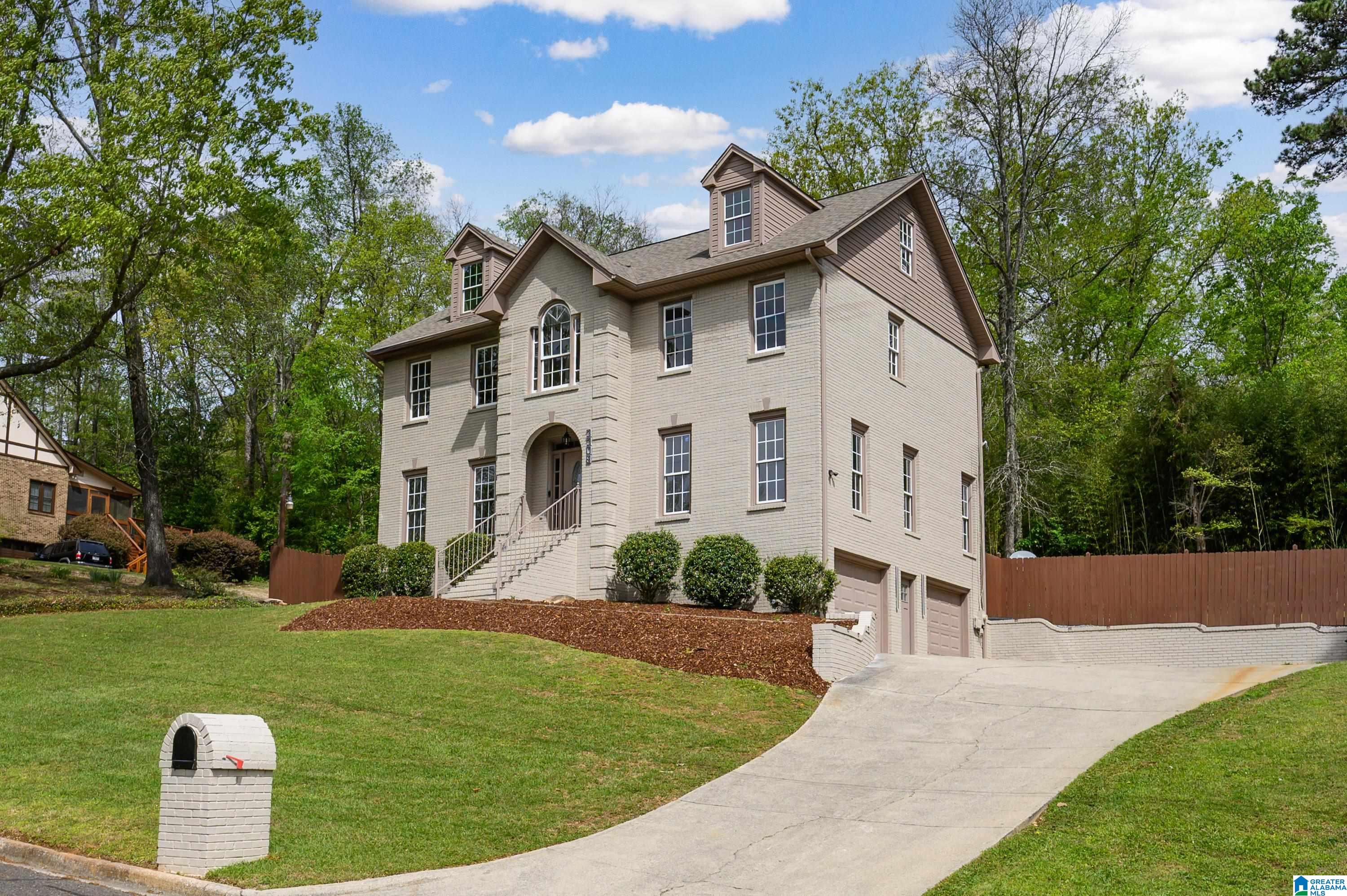 3308 SADDLEBROOK CIRCLE