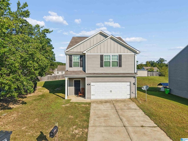 80 FARMHOUSE LANE