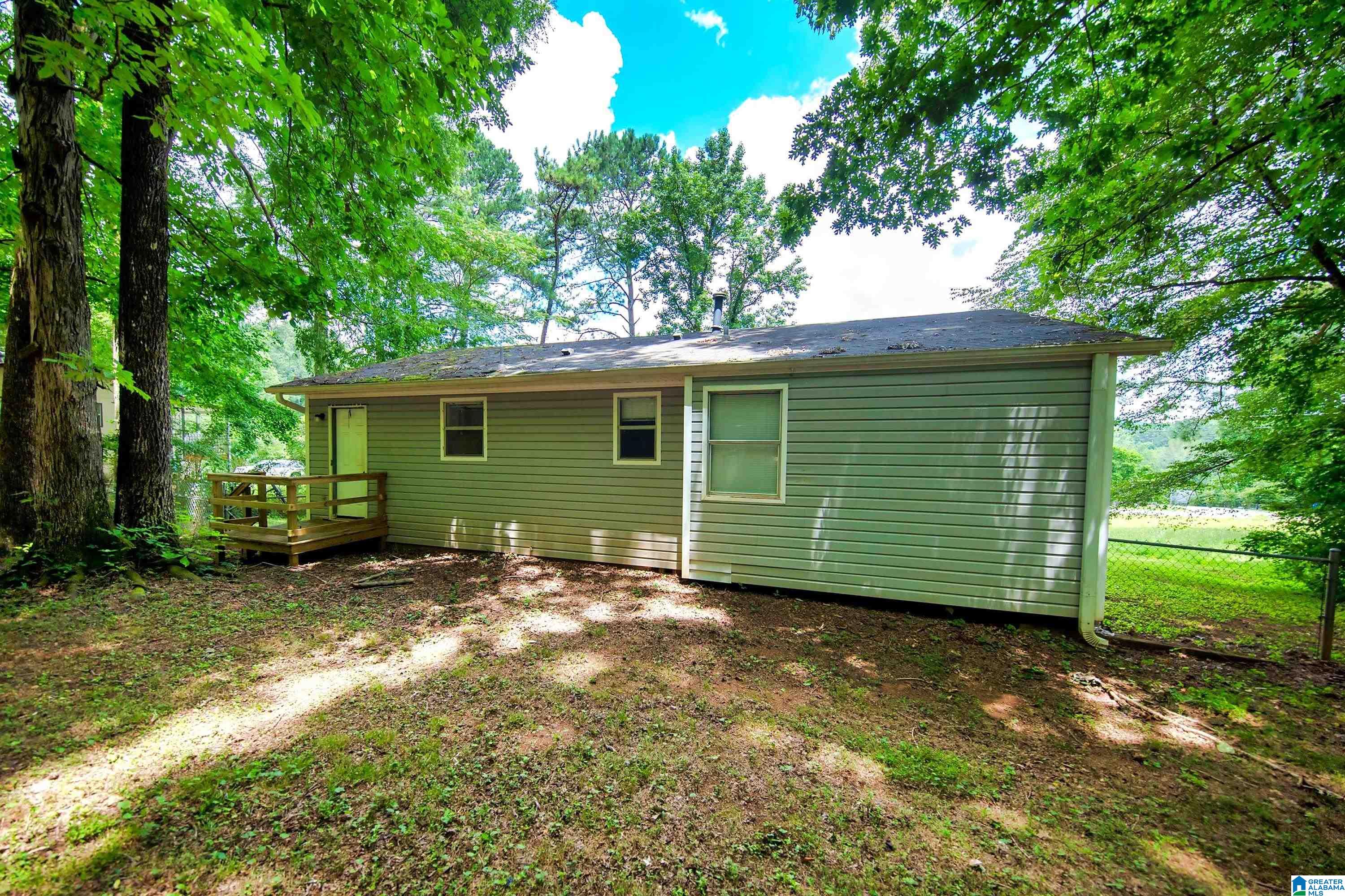 7823 HAPPY HOLLOW ROAD