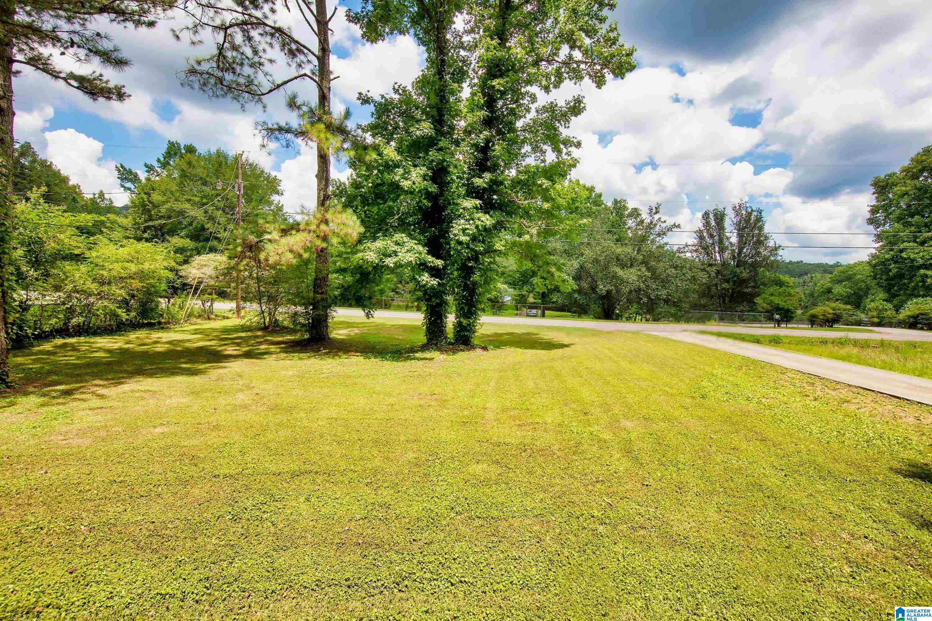 7823 HAPPY HOLLOW ROAD