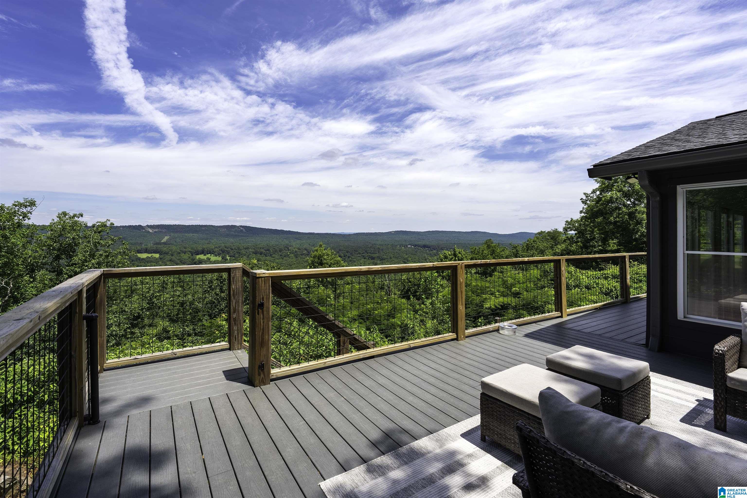 40 LAKE VIEW CIRCLE