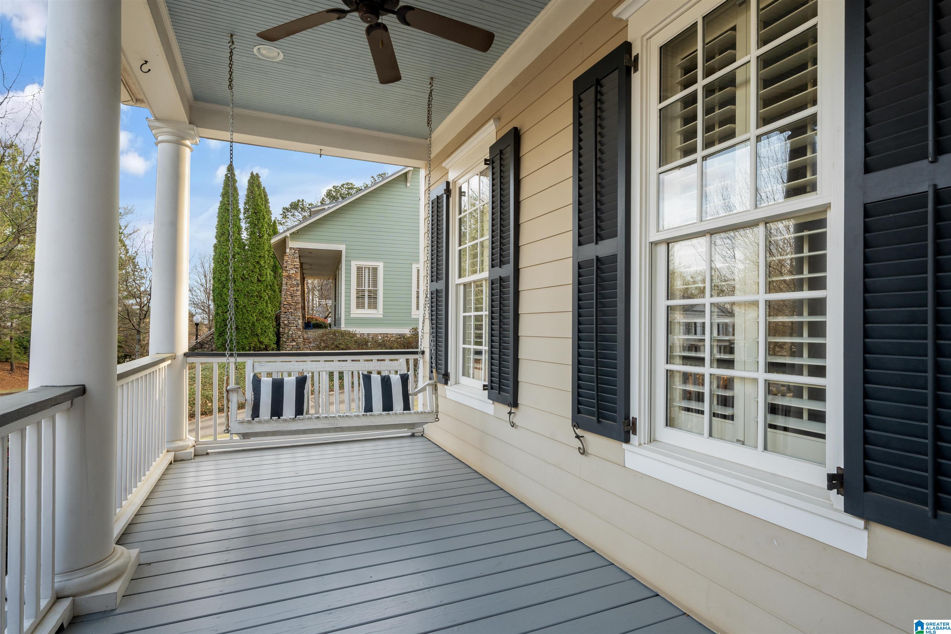 4483 HERITAGE PARK DRIVE