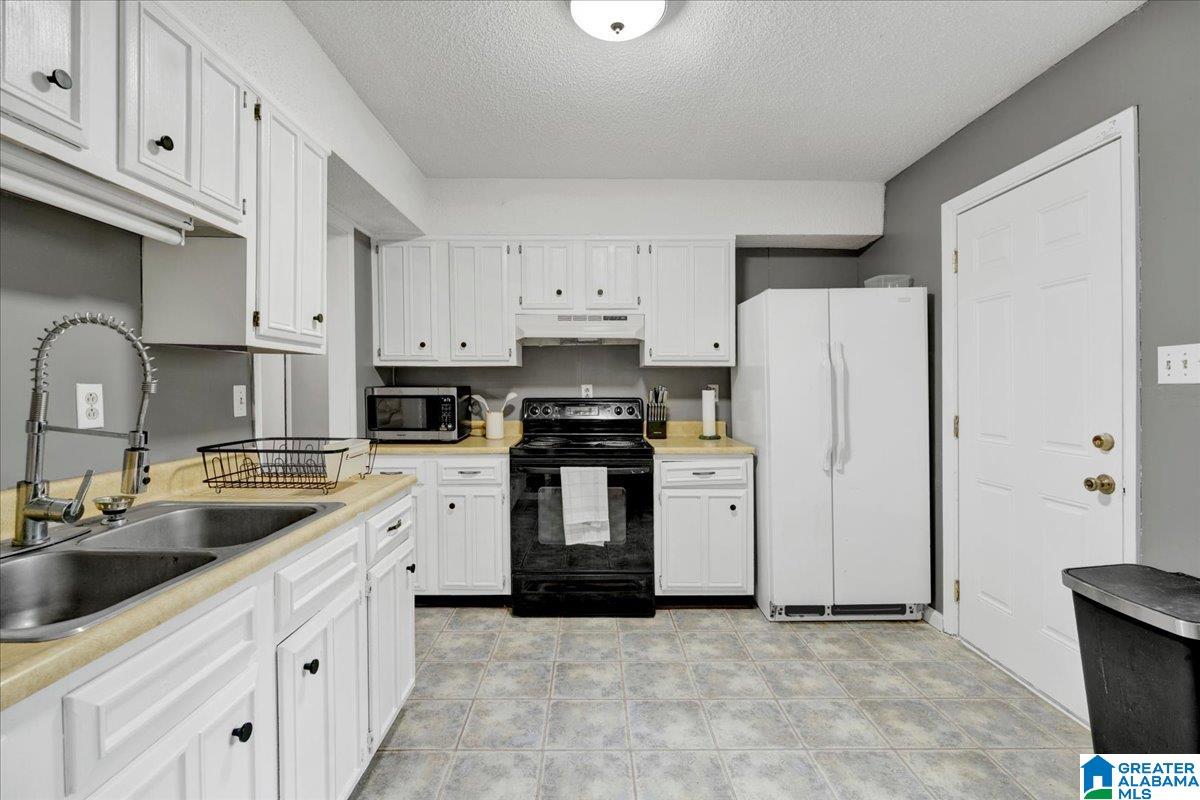 3225 ALLISON BONNETT MEMORIAL DRIVE