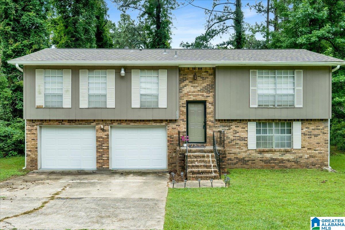 Photo 1 of 28 — 3225 ALLISON BONNETT MEMORIAL DRIVE, HUEYTOWN, AL 35023