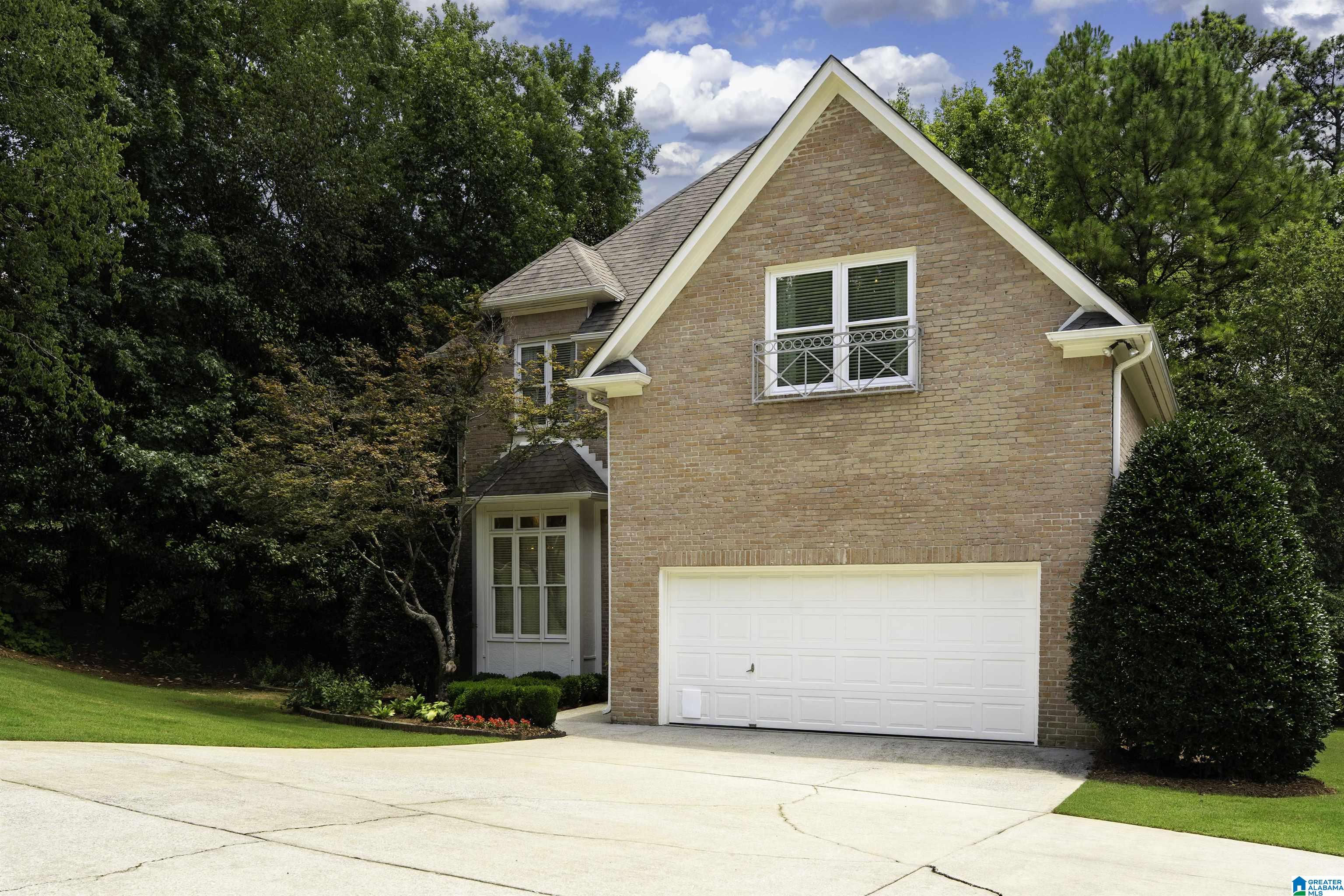 2537 RIVER TRACE CIRCLE
