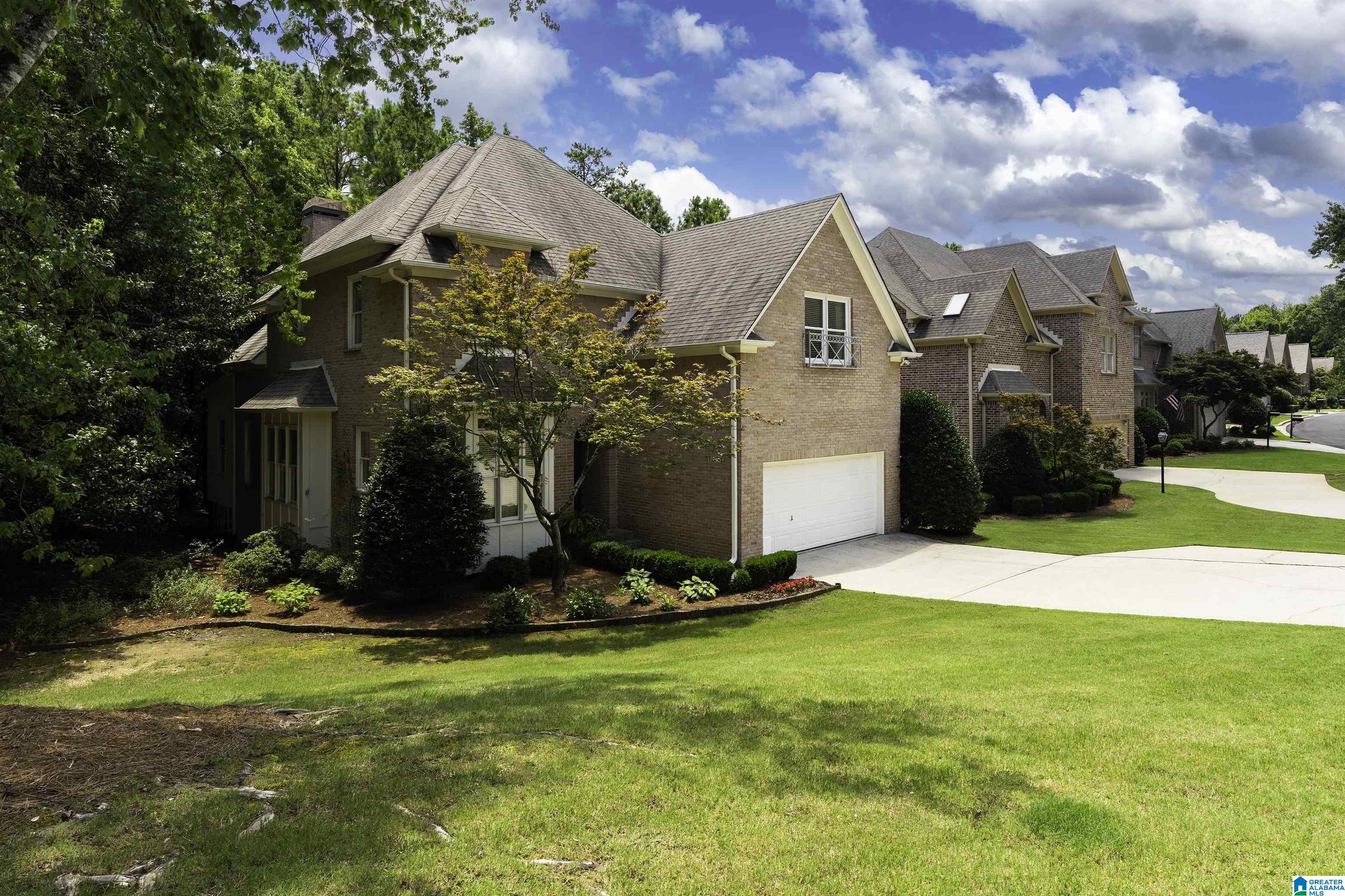 2537 RIVER TRACE CIRCLE