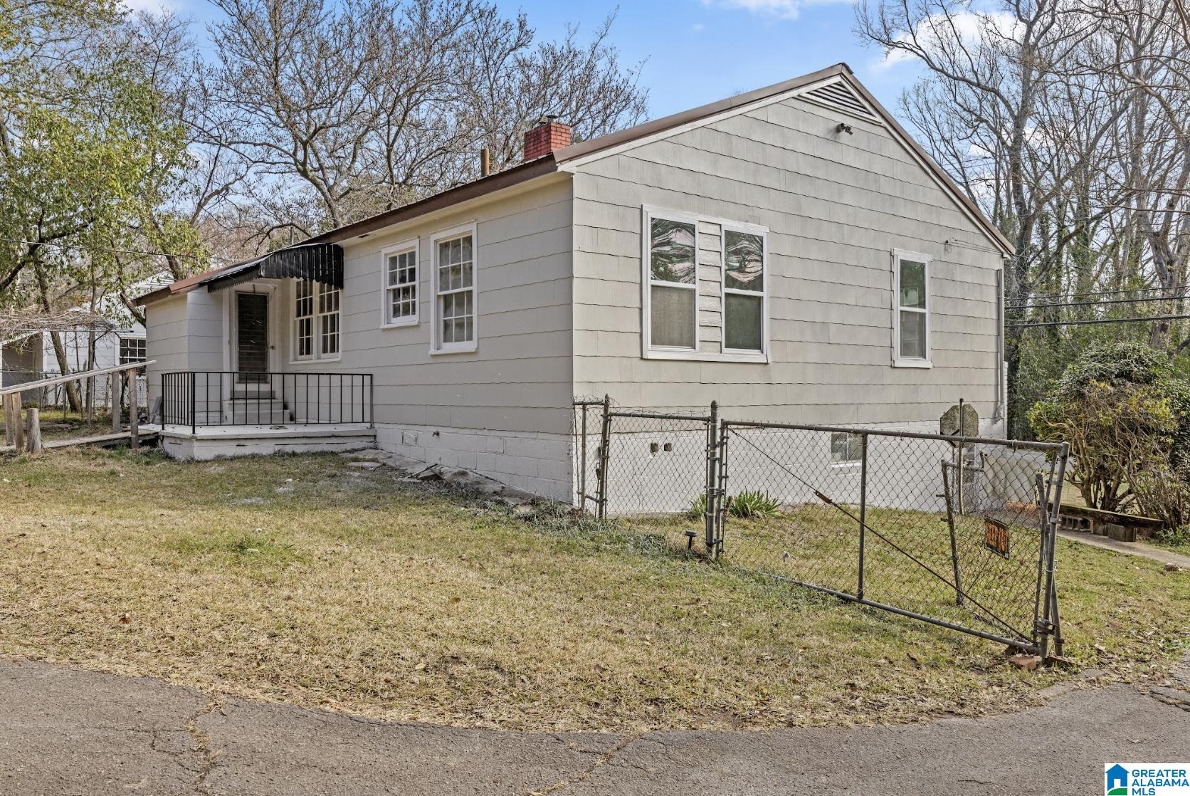 626 WEST BOULEVARD