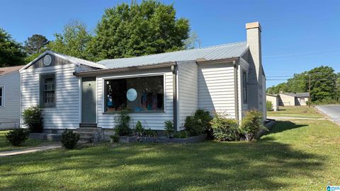 23 BROWN AVENUE SYLACAUGA AL 35150