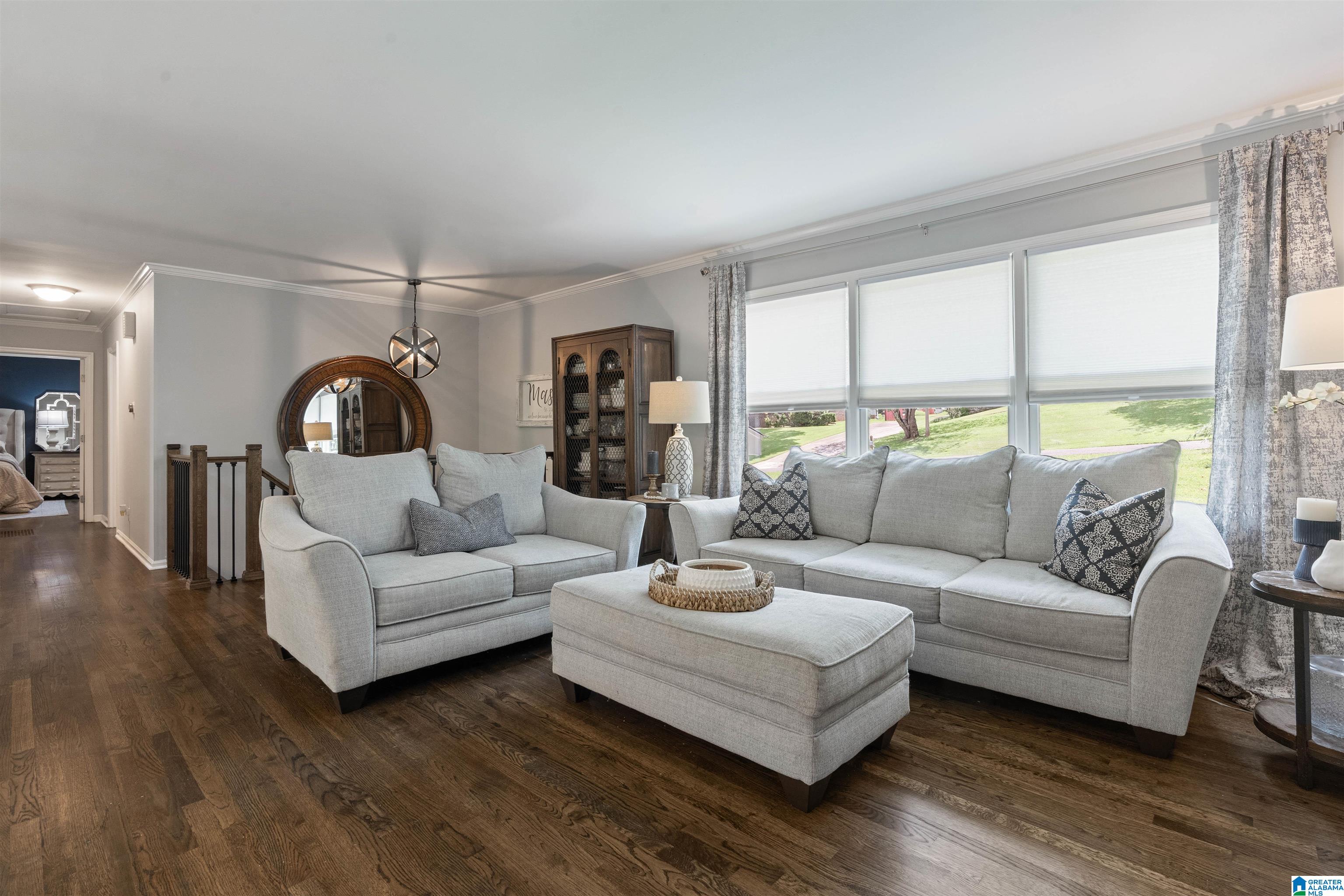 2357 MOUNTAIN OAKS LANE