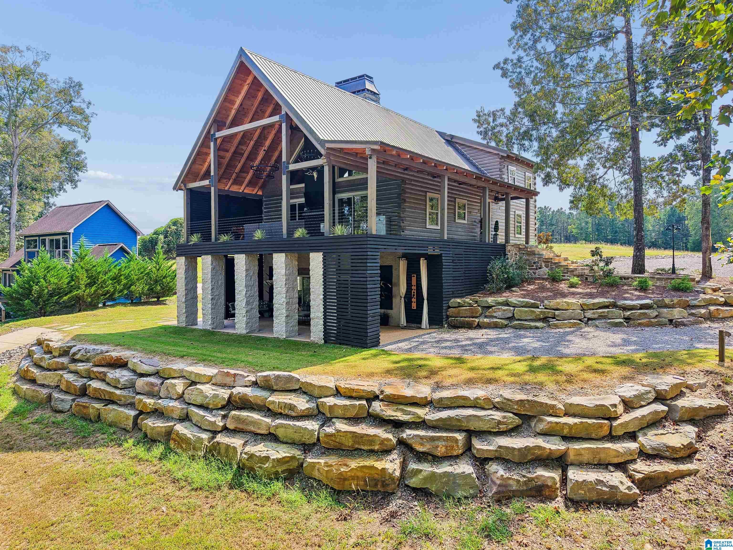 1025 COUNTY ROAD 3908