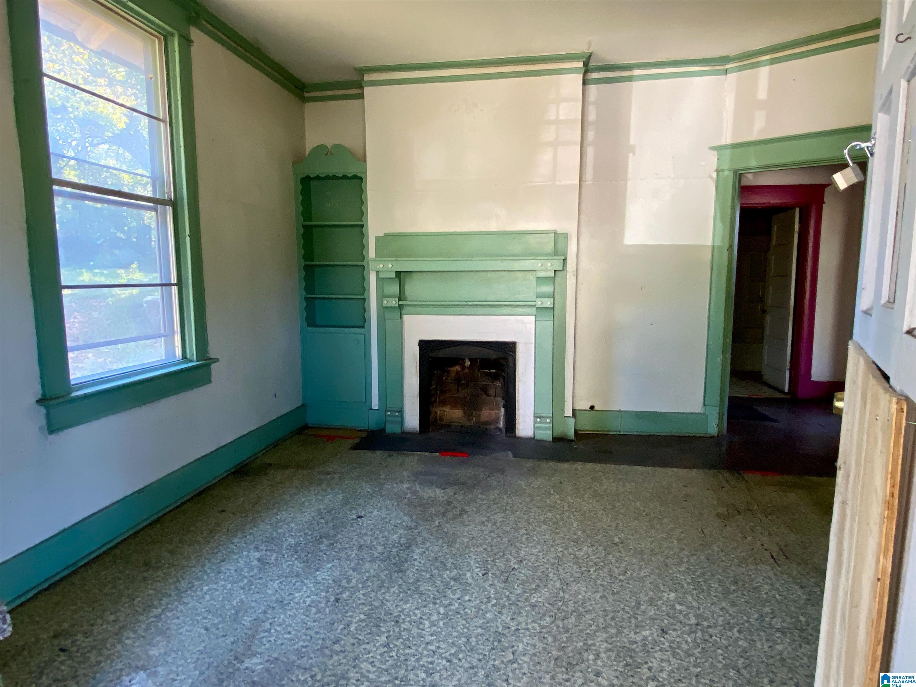 1328 17TH STREET N
