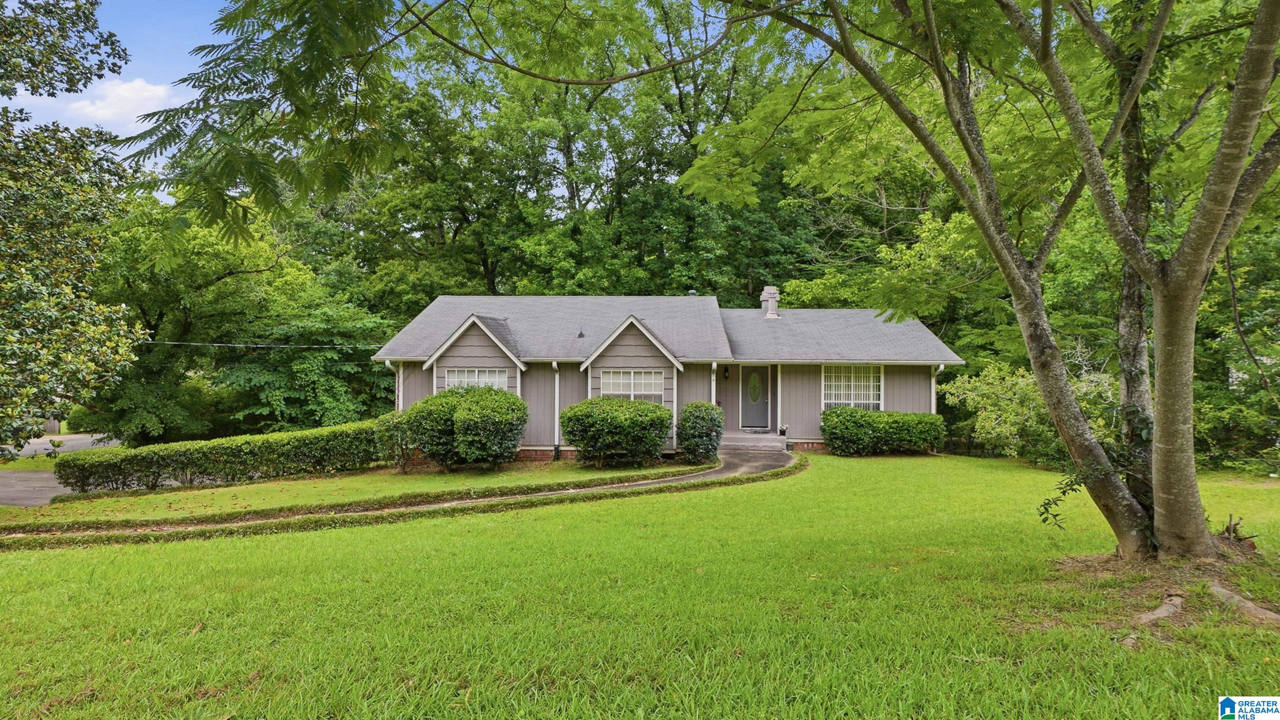 Photo 1 of 30 — 528 STRONGBOW DRIVE, BIRMINGHAM, AL 35214