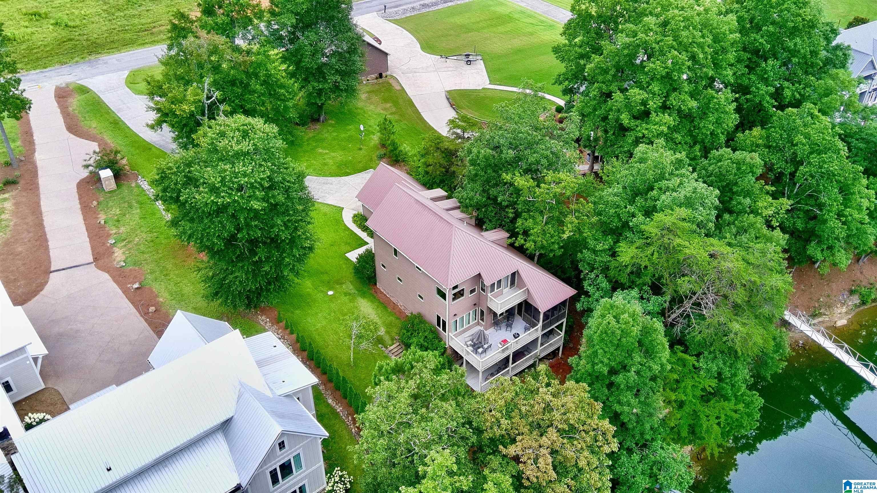 495 PARADISE TRAIL
