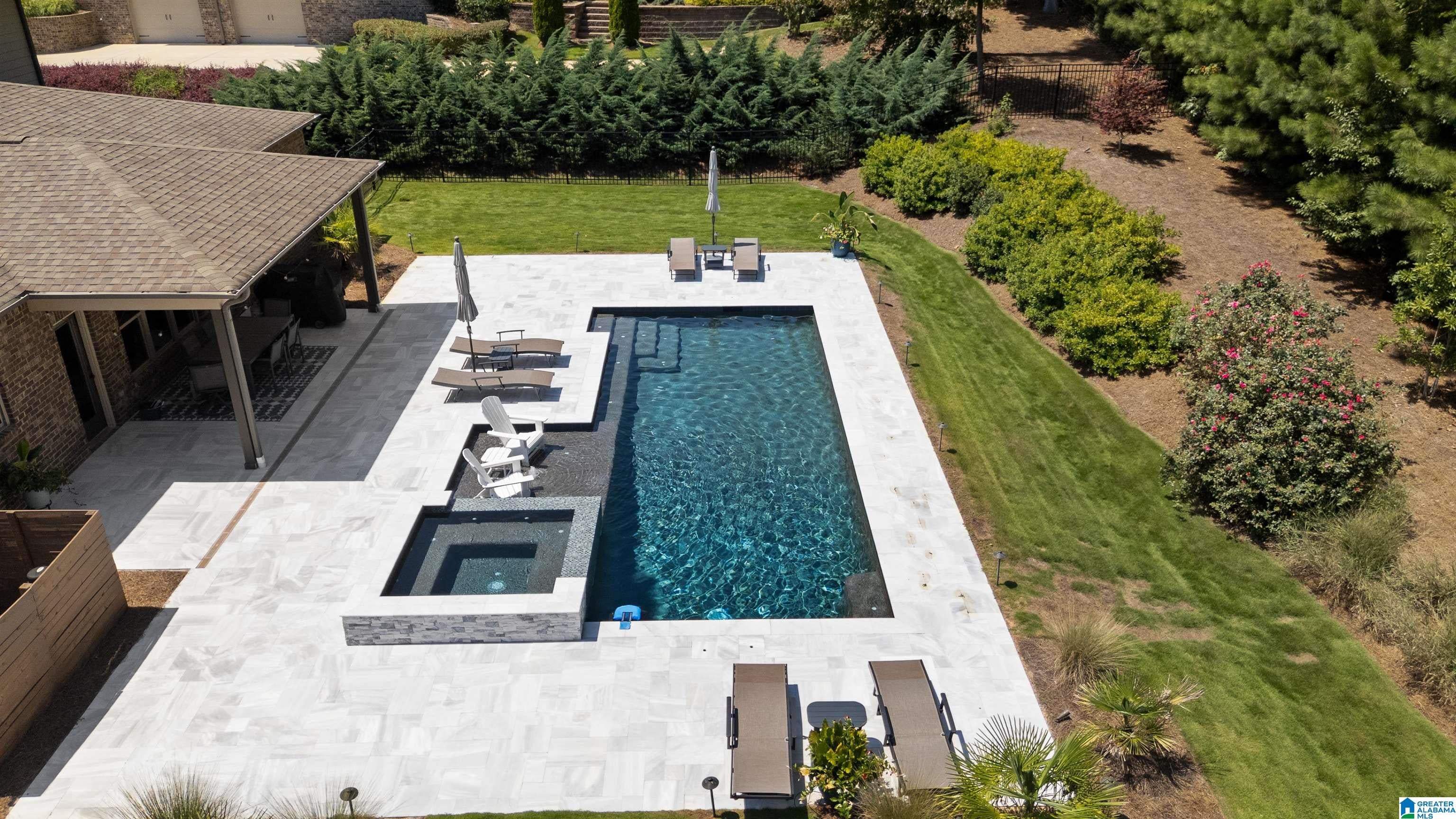 2288 BROCK CIRCLE