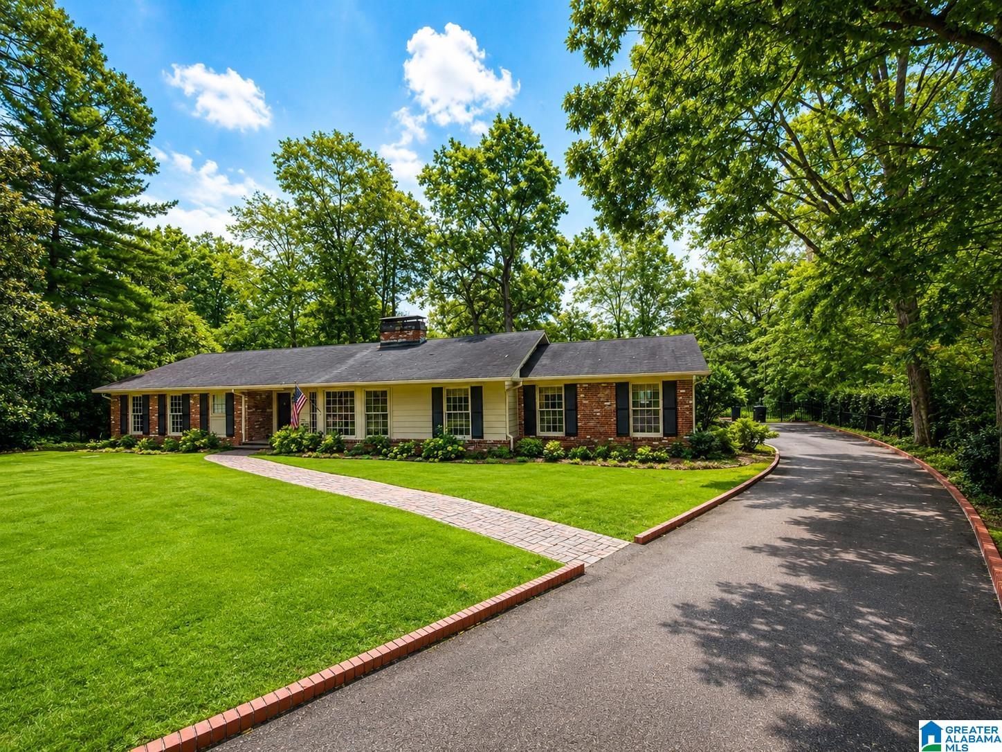 3349 S BROOKWOOD LANE