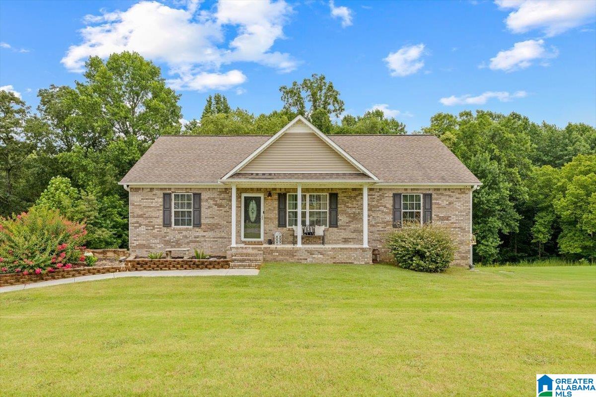 226 THORNBERRY DRIVE