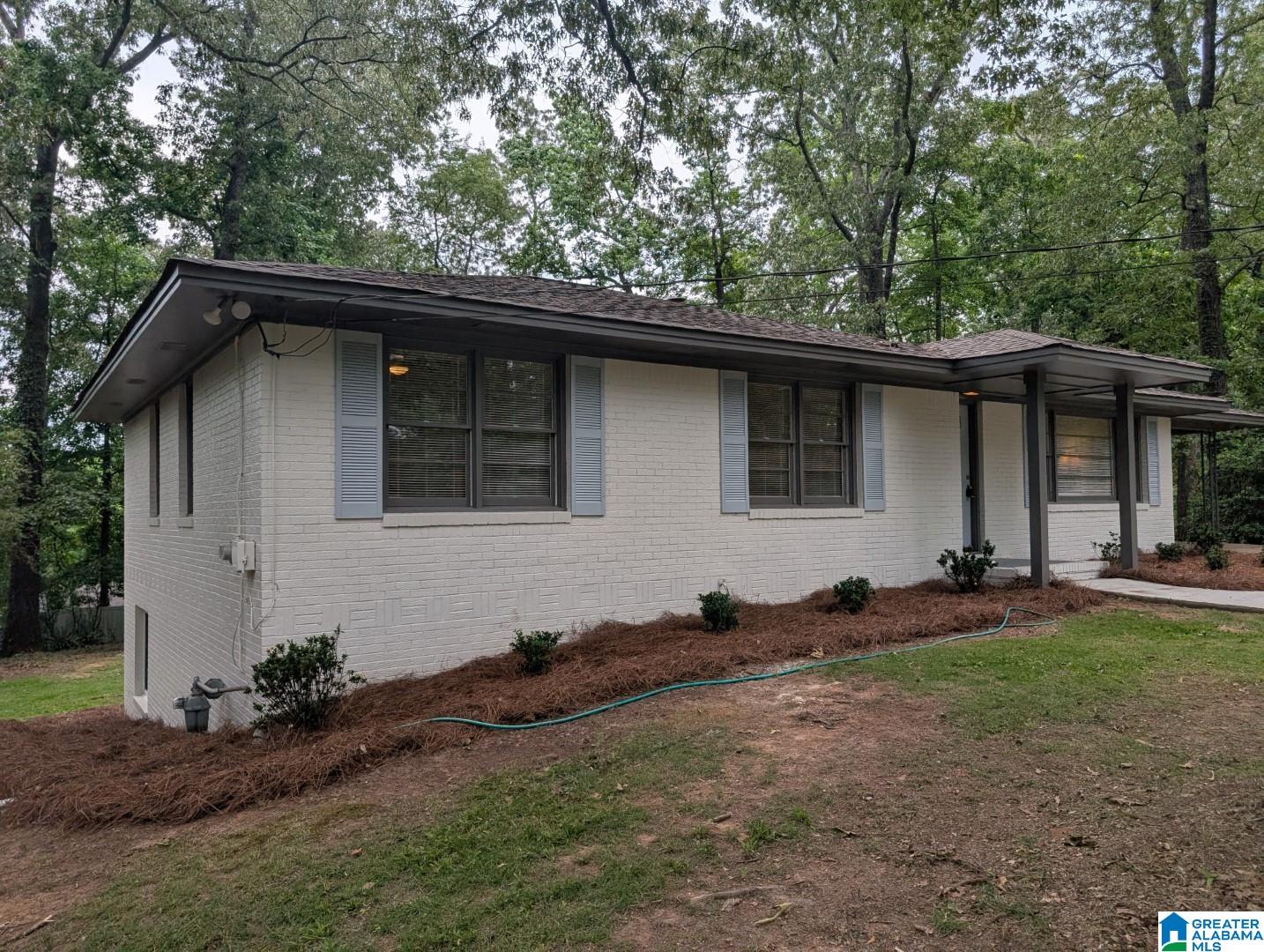 704 CIRCLEWOOD LANE