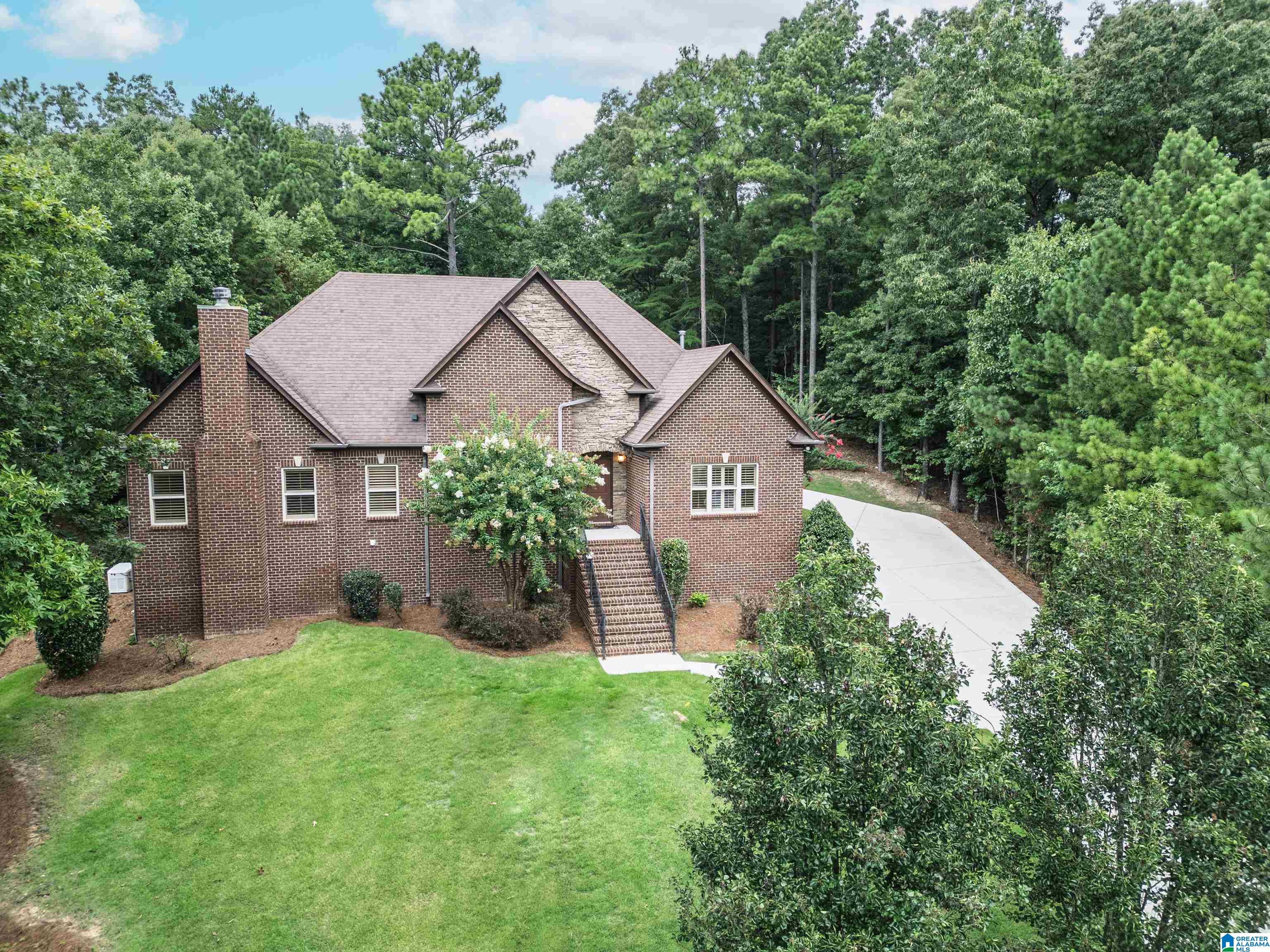 2048 FOREST MEADOWS CIRCLE