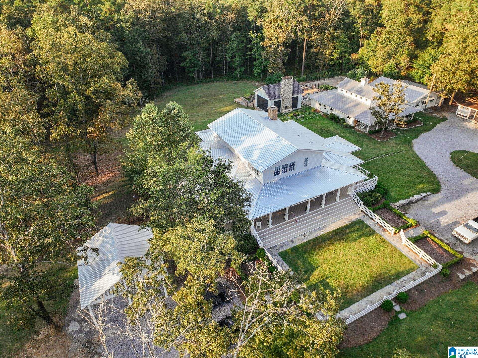 891 WHISENHUNT ROAD