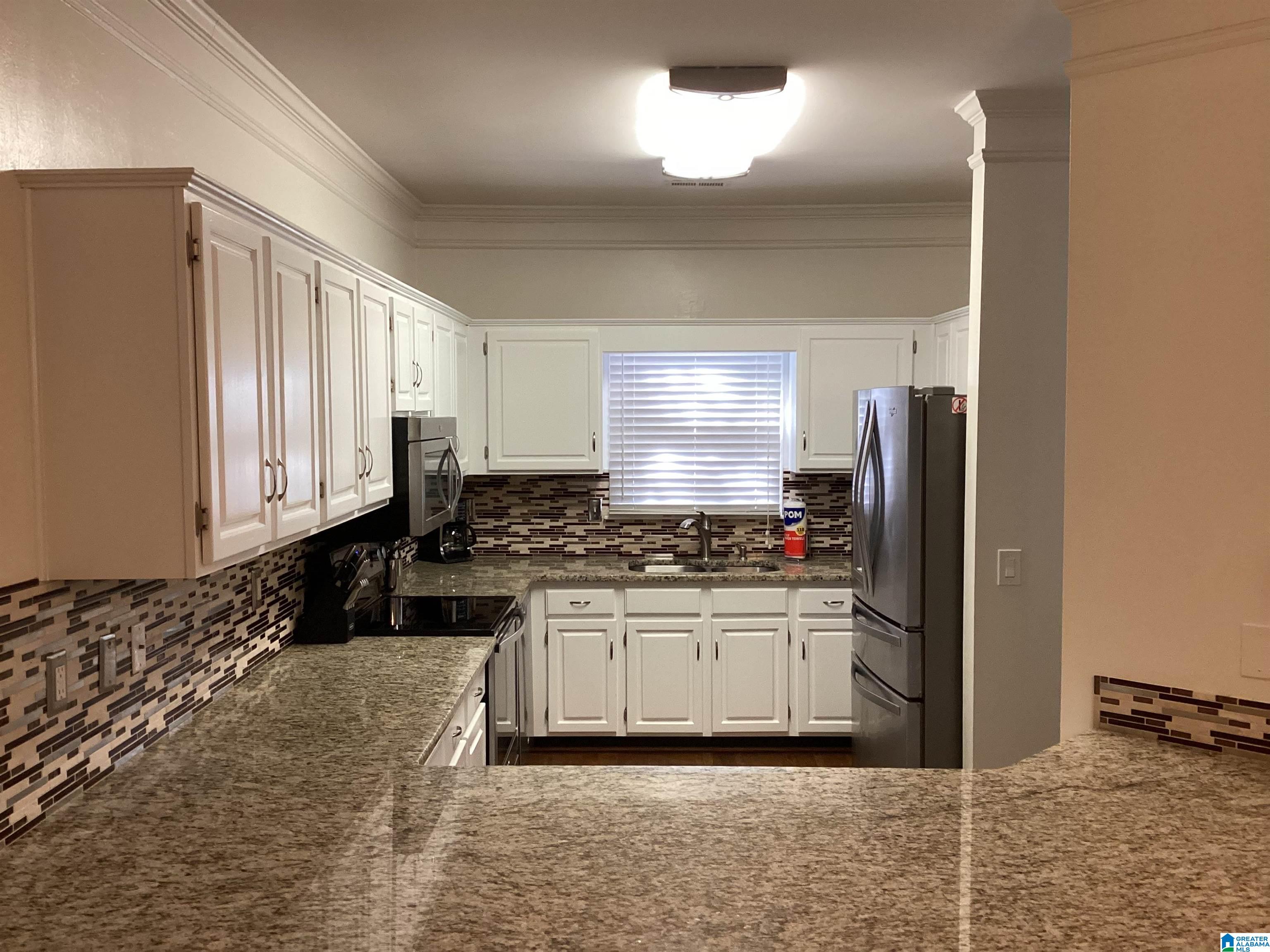 4660 LAKE VALLEY DRIVE