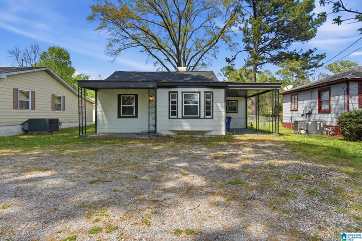 Photo 1 of 20 — 713 WOODWARD ROAD, MIDFIELD, AL 35228