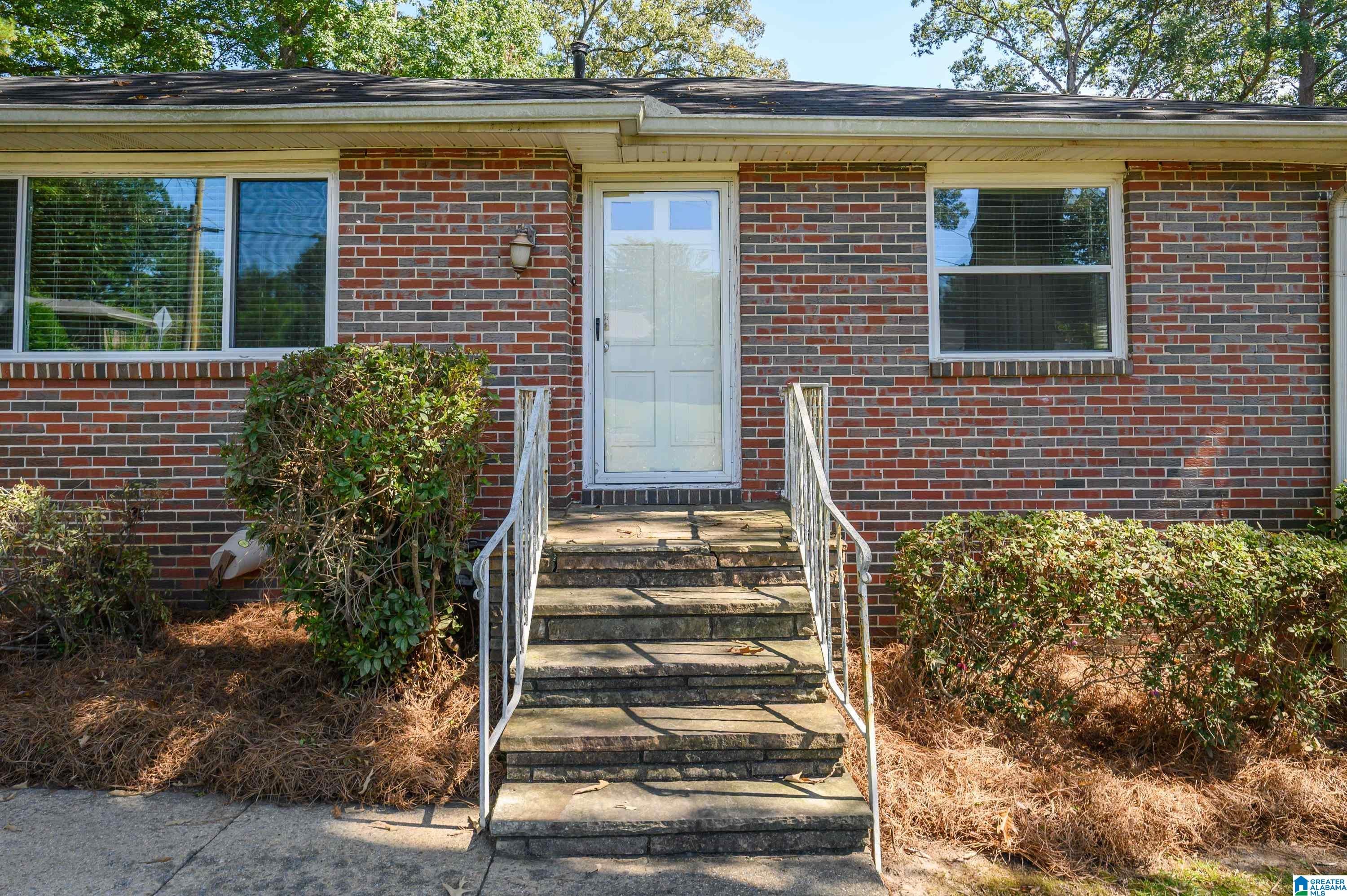 401 REDWOOD STREET