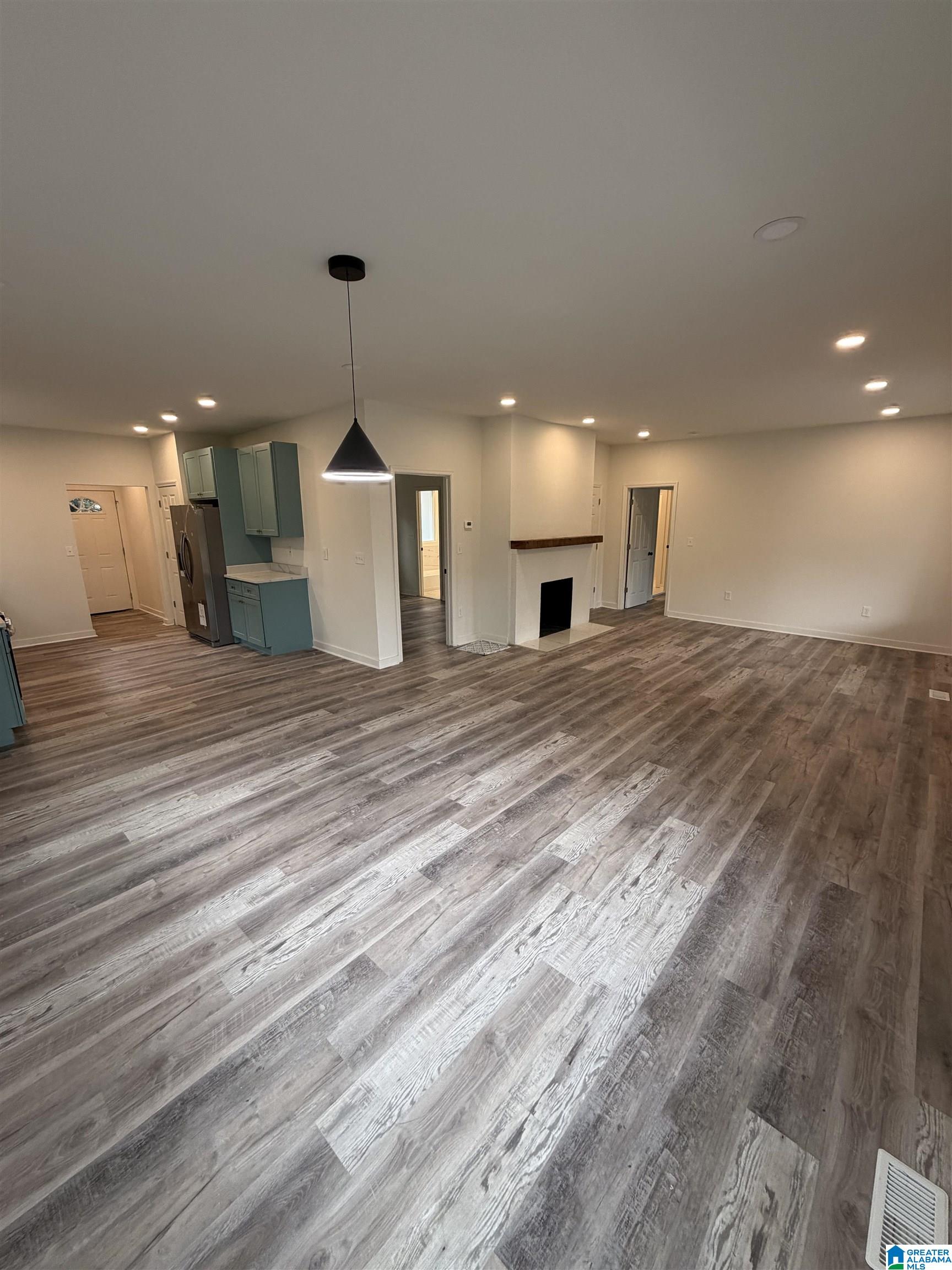 3621 NORWOOD BOULEVARD