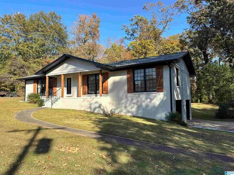 2105 PINEHURST DRIVE GARDENDALE AL 35071