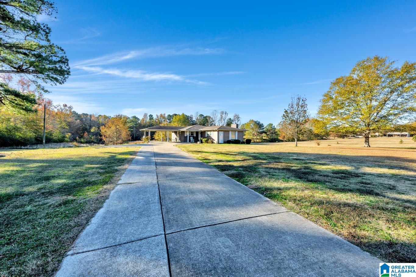 843 BRADFORD ROAD