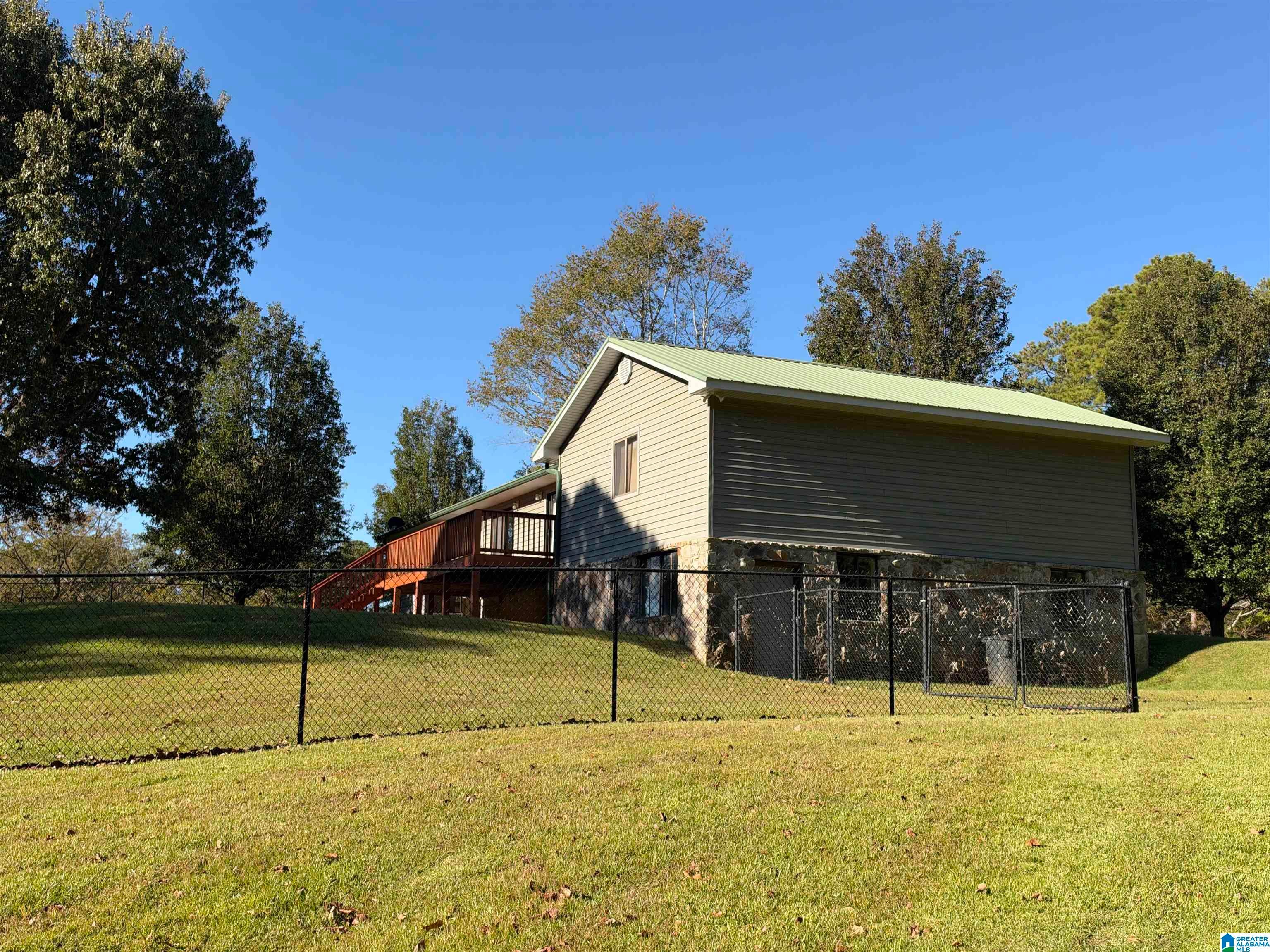 660 CROSSHILL TRAIL