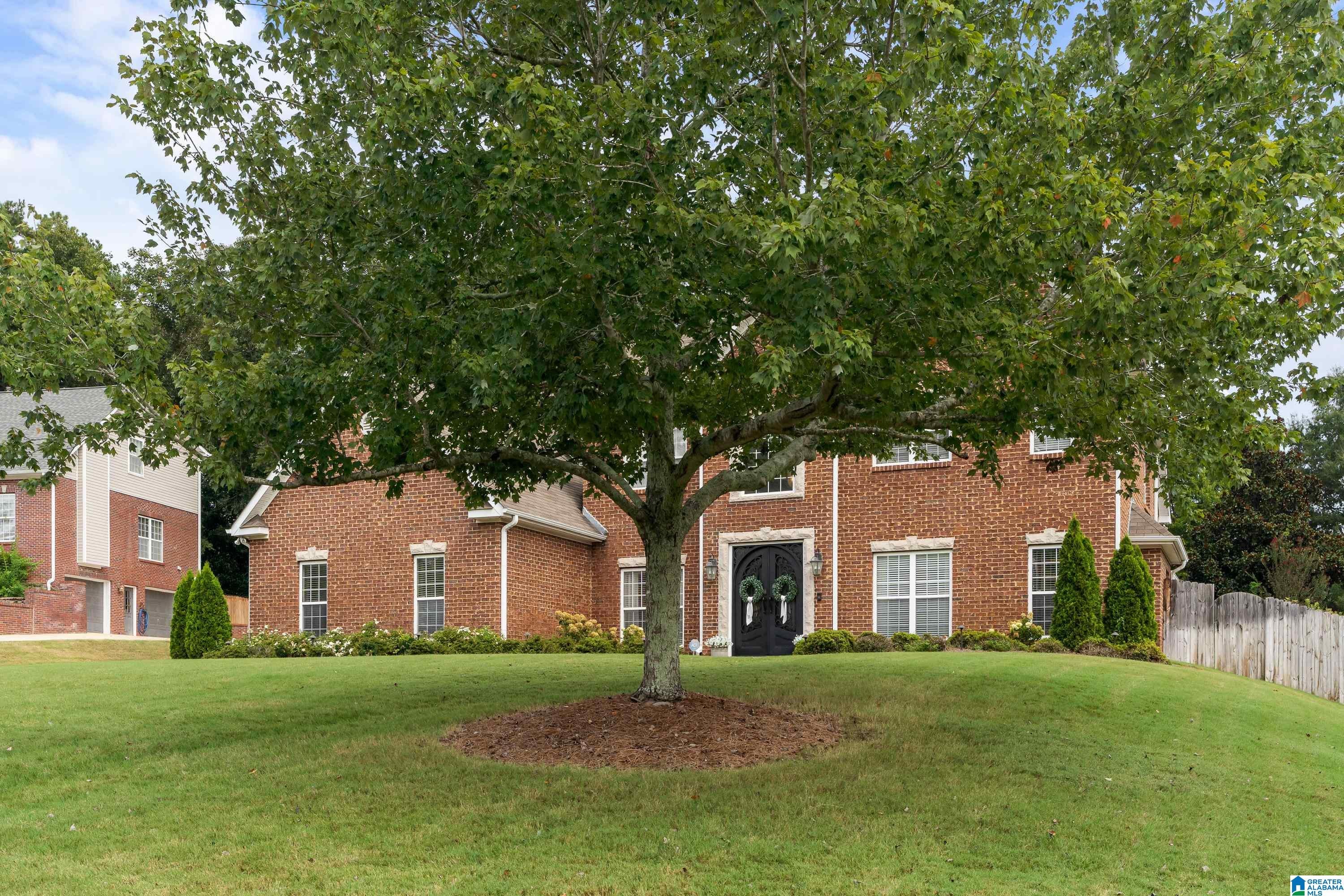 4949 KEITH DRIVE