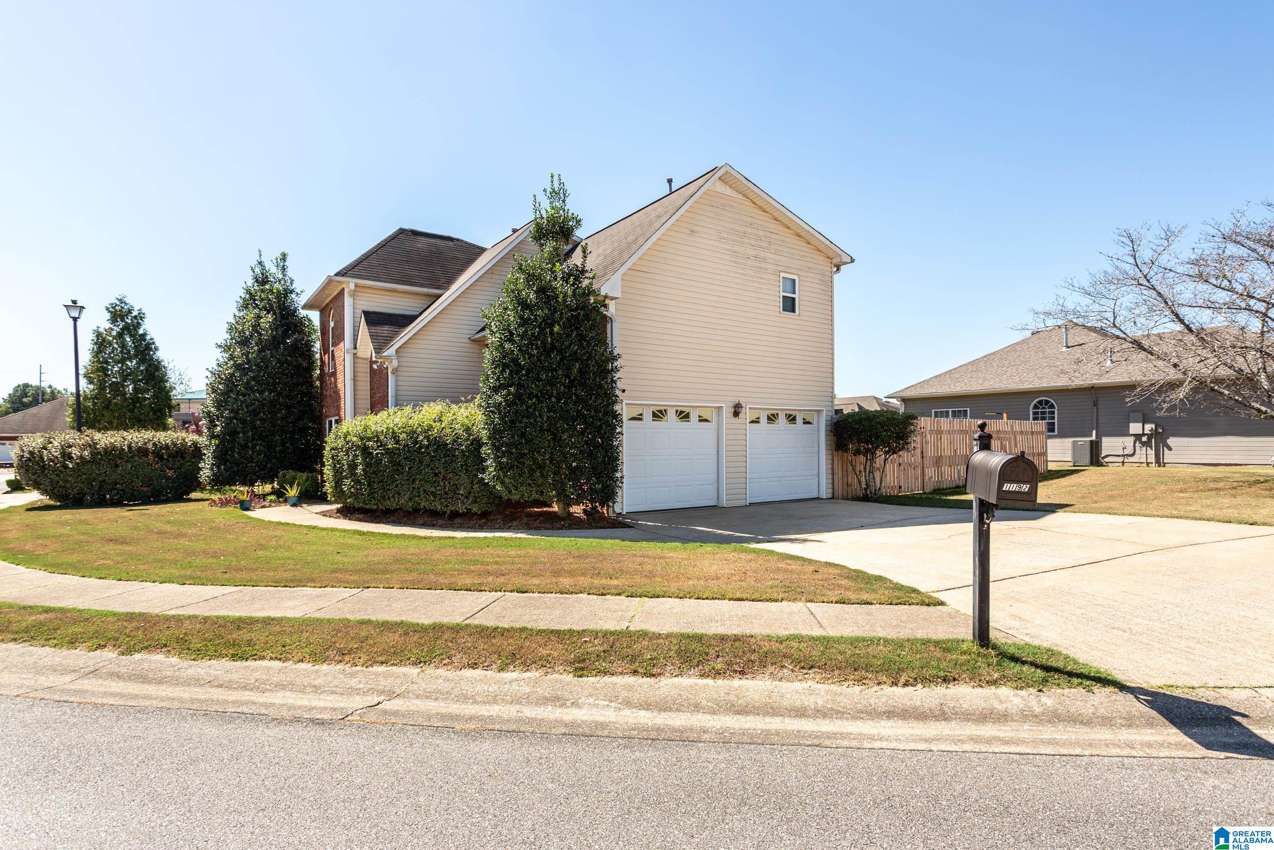 1192 WINDSOR PARKWAY