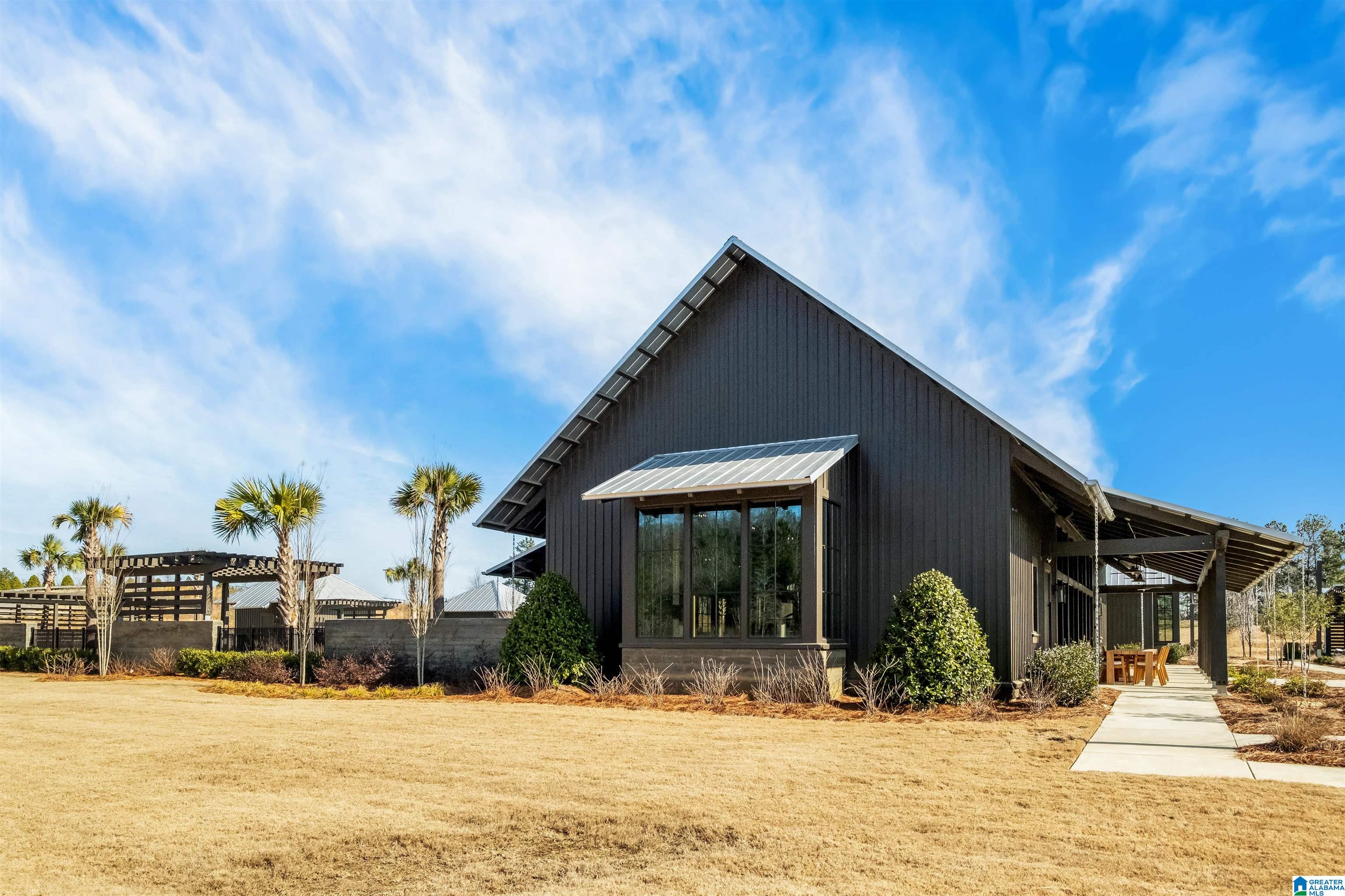 09 BLACKRIDGE CIRCLE