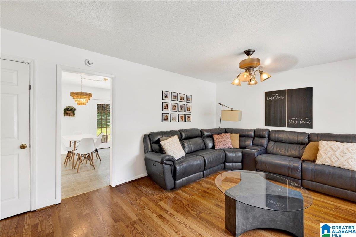 5861 JANET DRIVE
