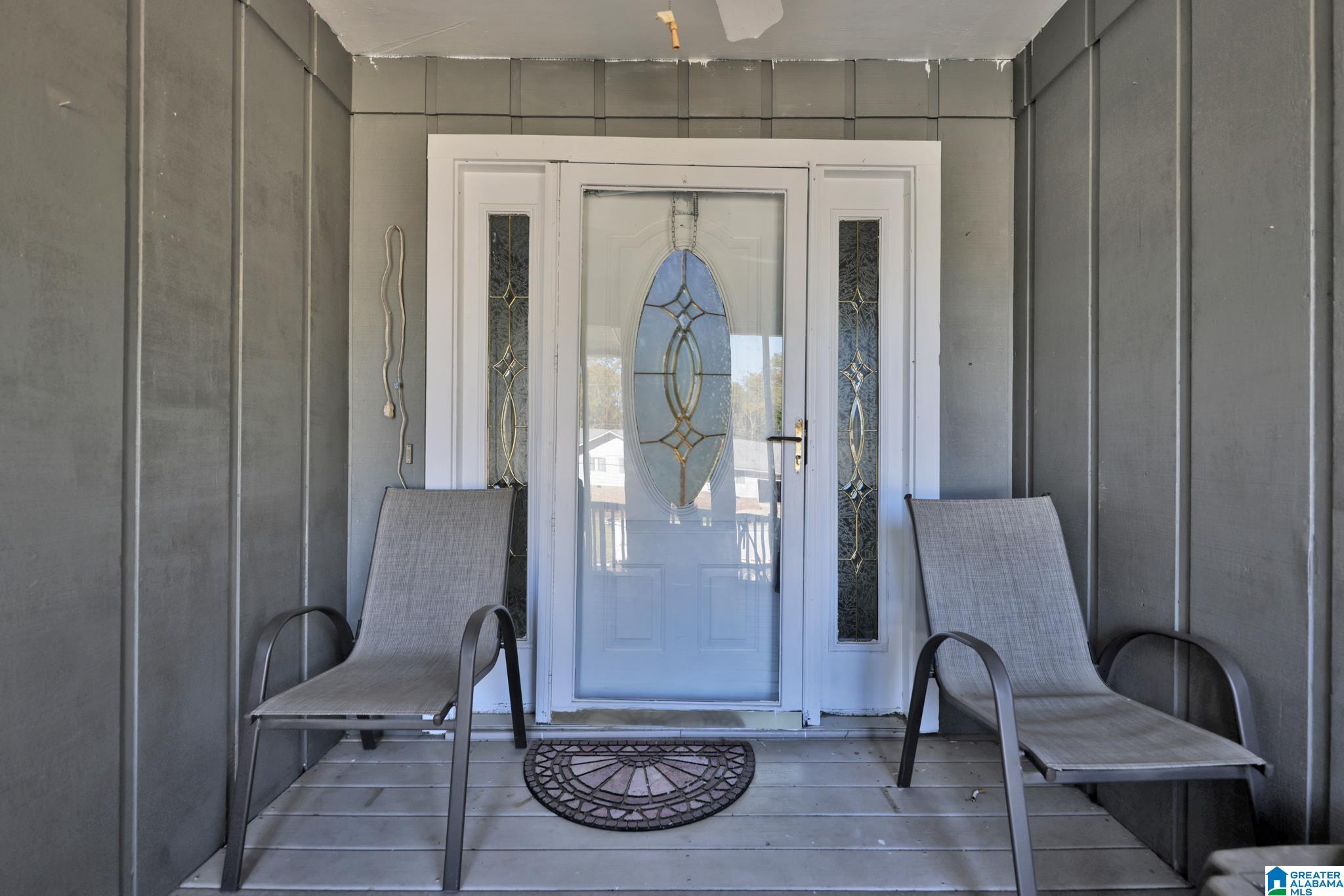5822 HOLLY TRACE
