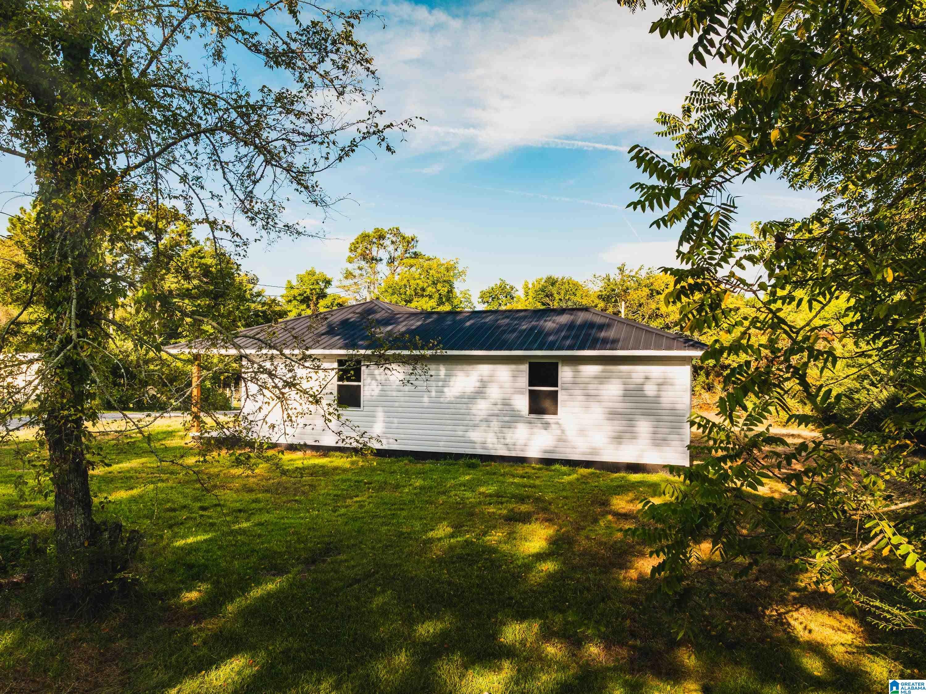 1591 SNOW POINT ROAD - Photo 2