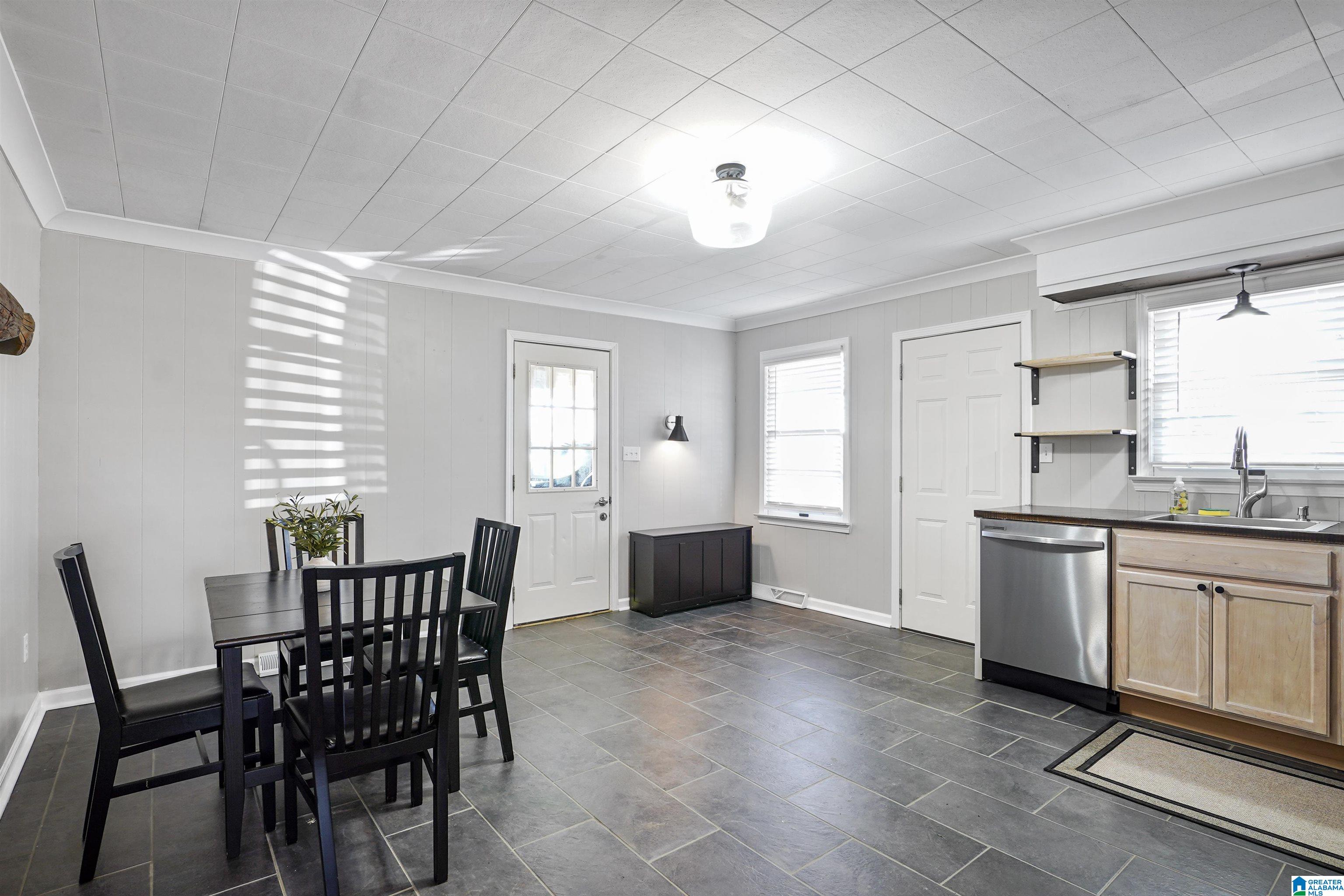 65 WOOLEY ROAD