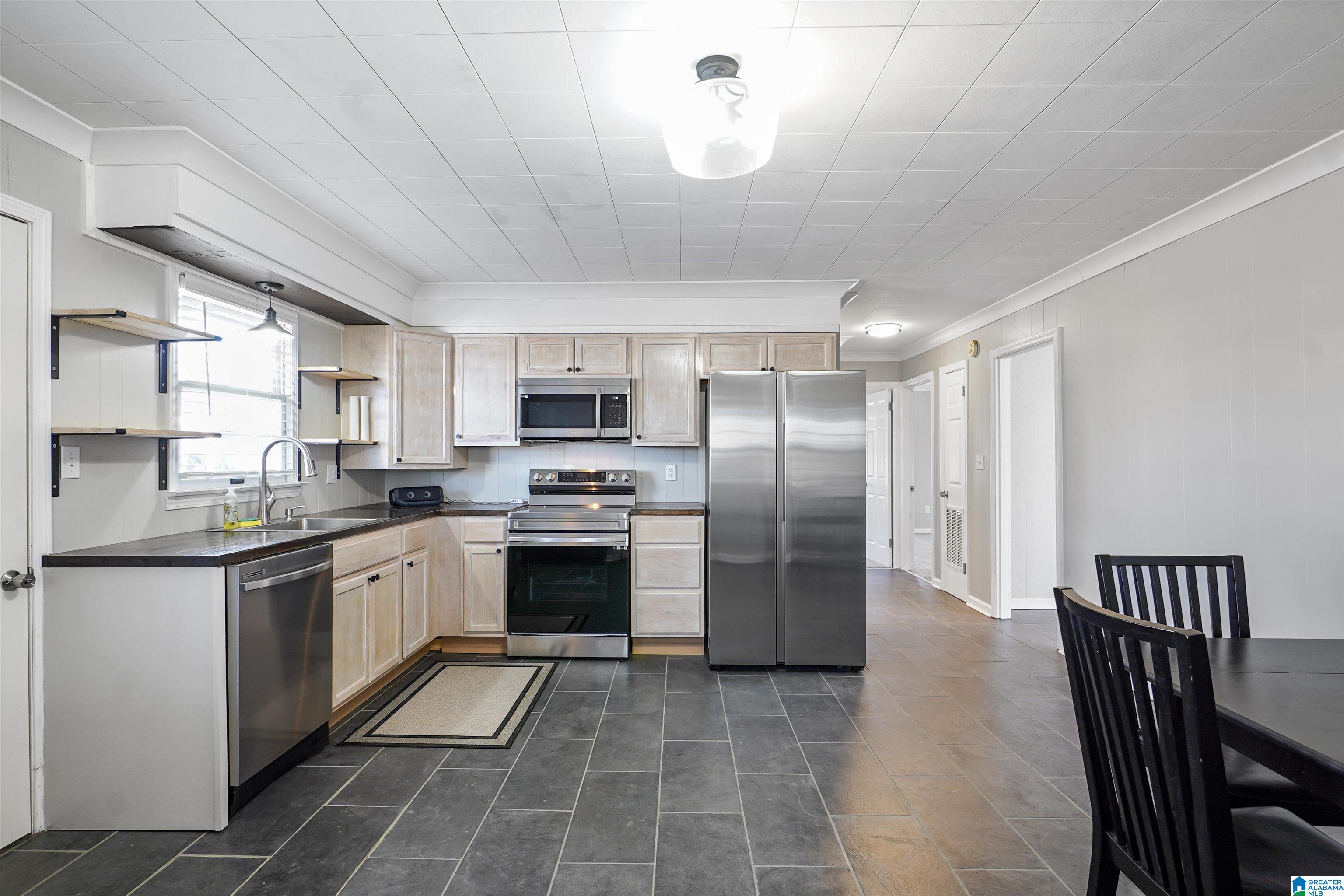 65 WOOLEY ROAD