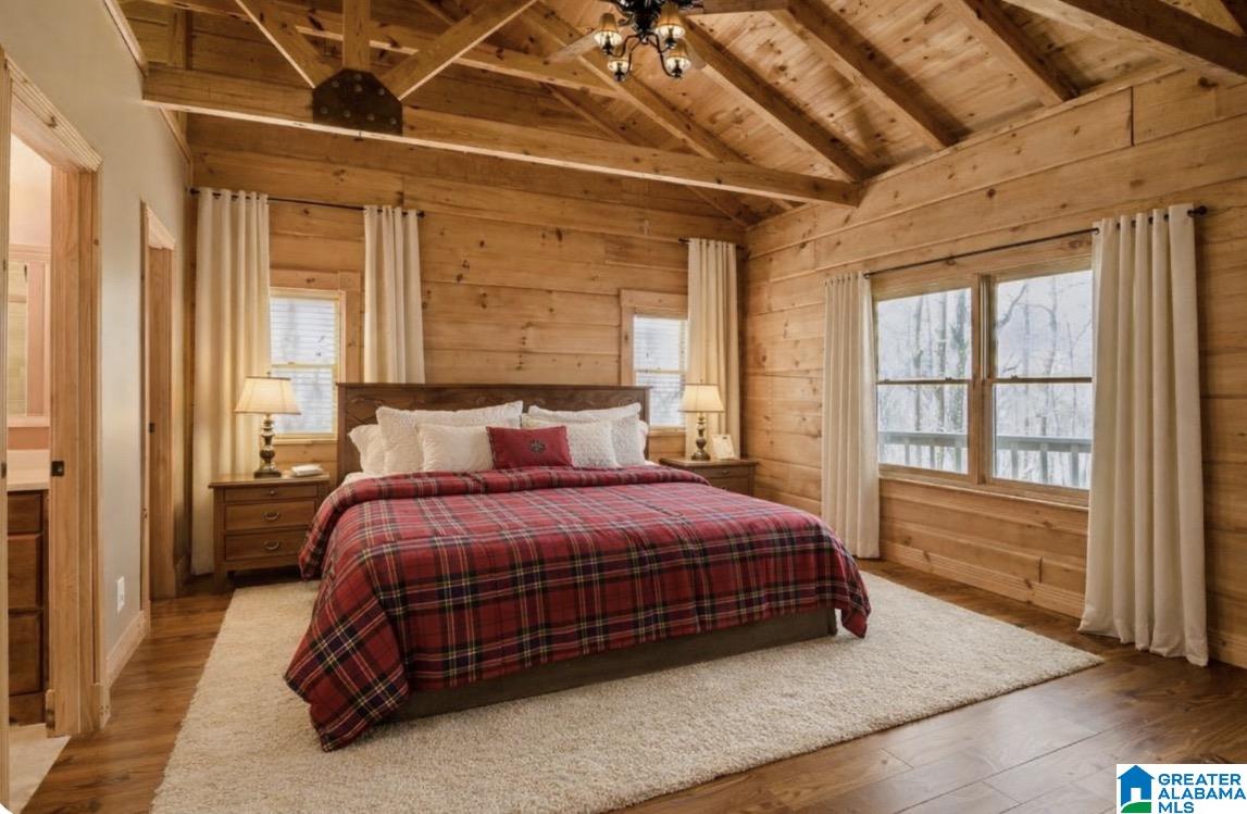 266 DAVIS ACRES DRIVE