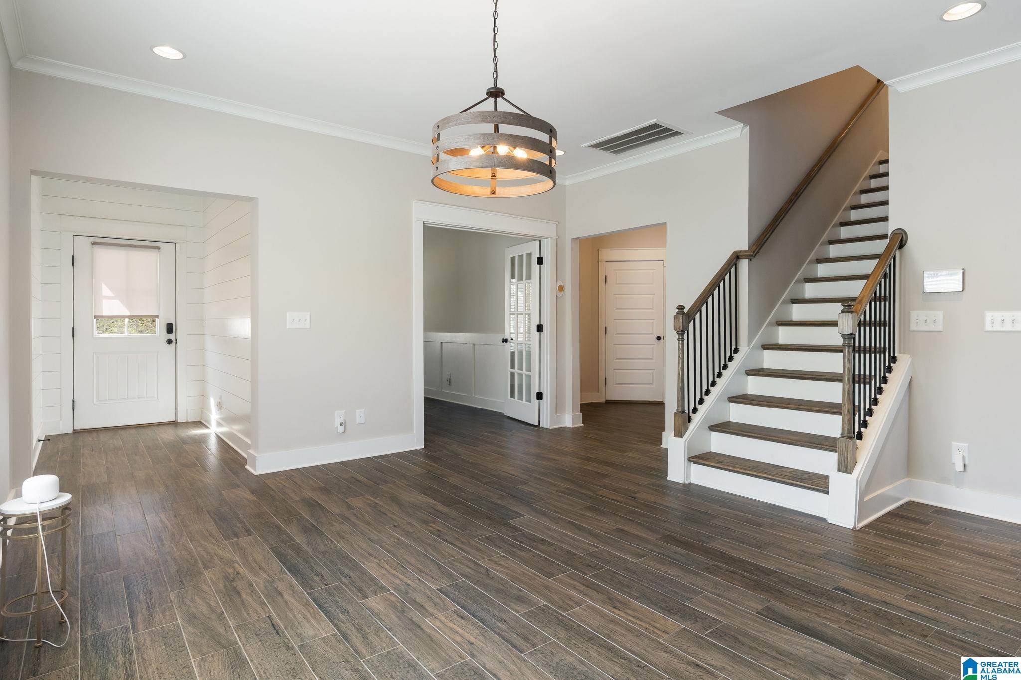 1355 WOODRIDGE PLACE