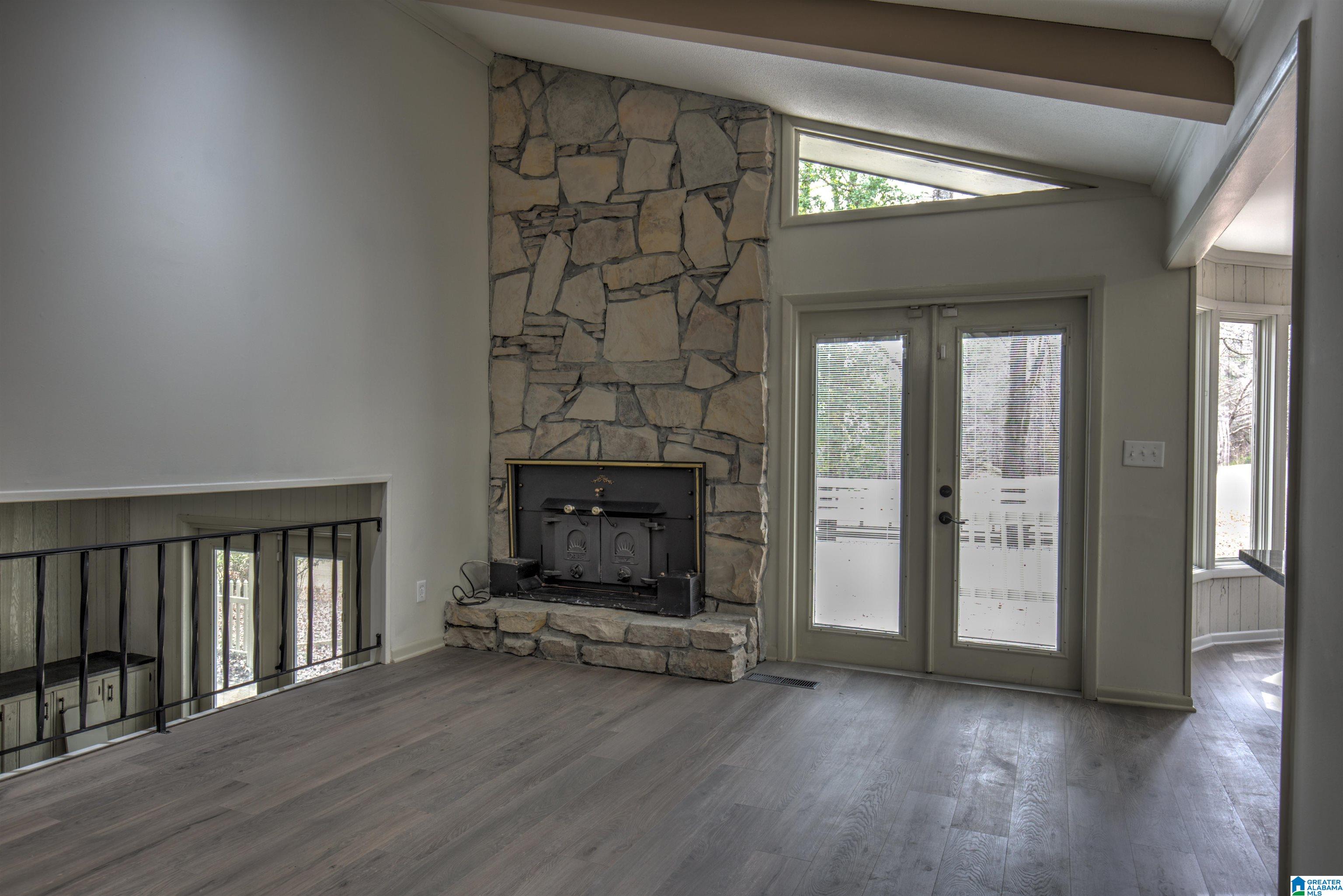 4902 WOODLAND FORREST DRIVE