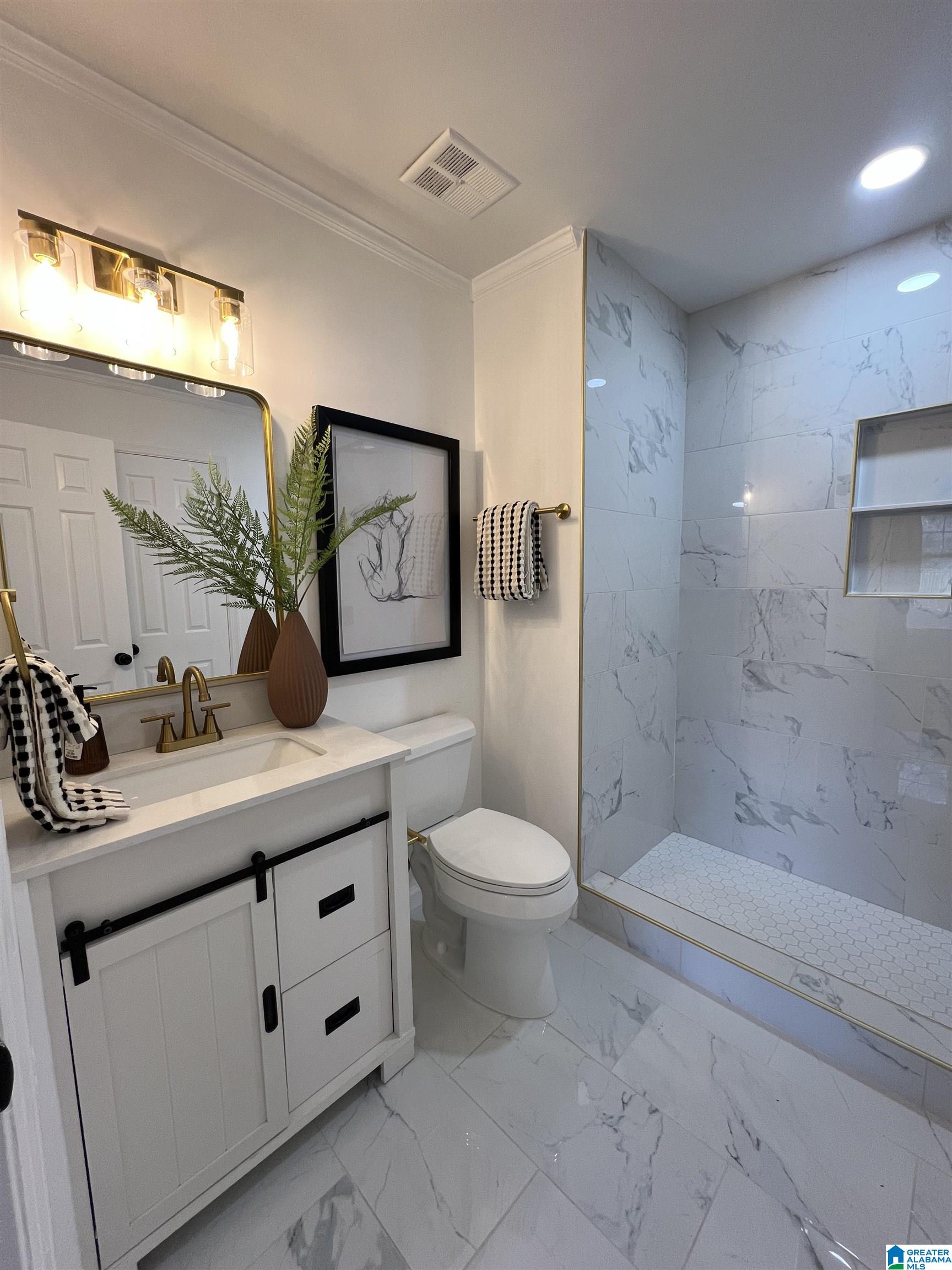 1020 VESTAVIA MANOR DRIVE