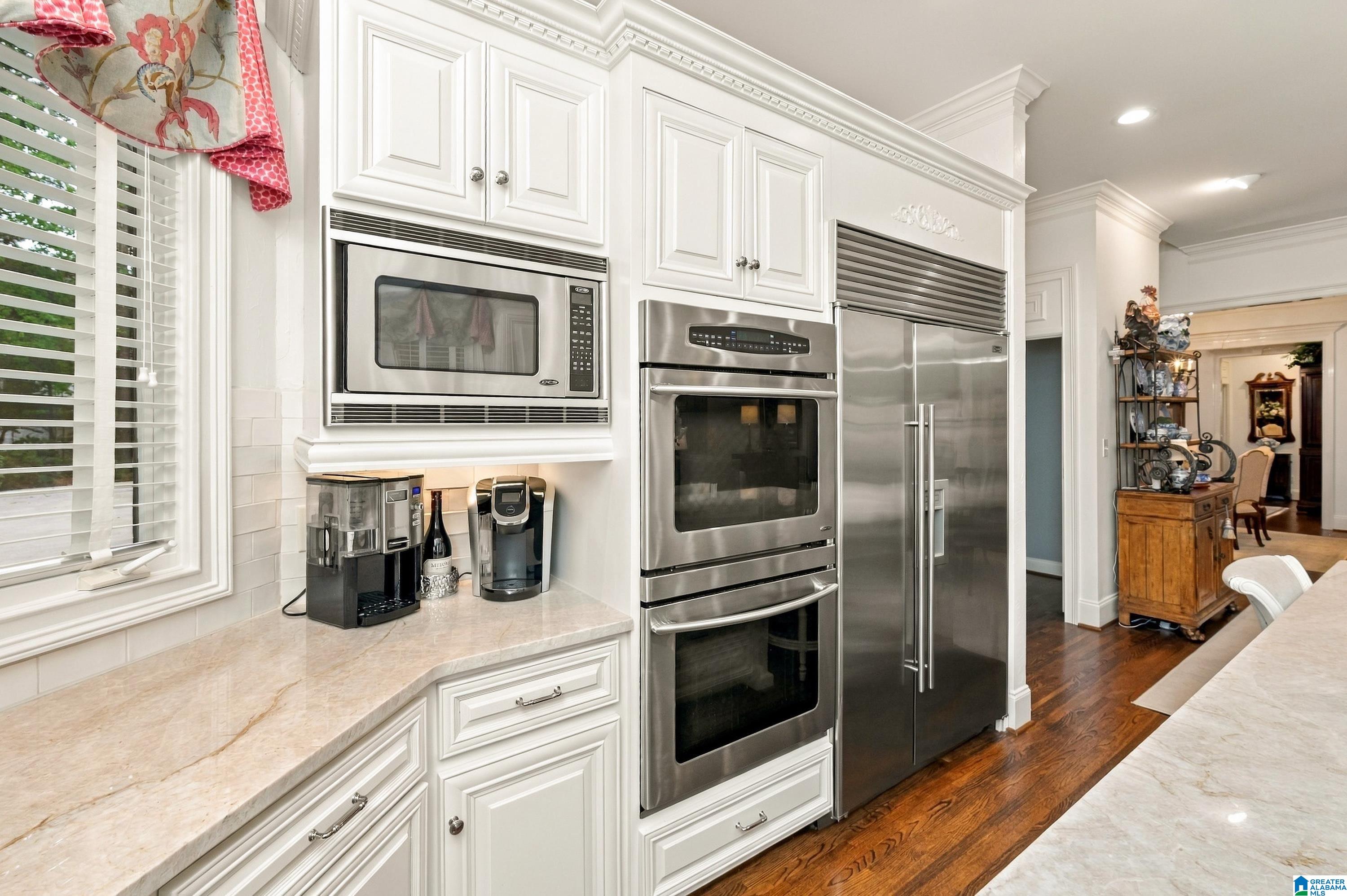 924 TRINITY COURT